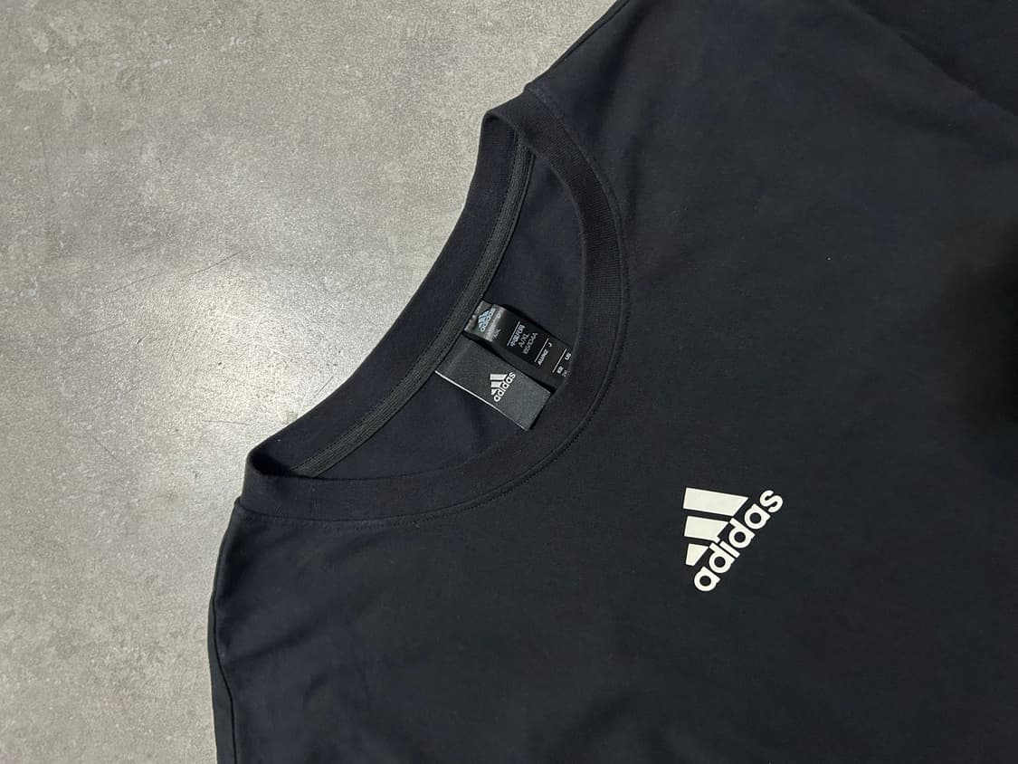 아디다스  오리지널 미드로고 코튼 숏슬리브  티셔츠  105size   상품이미지3