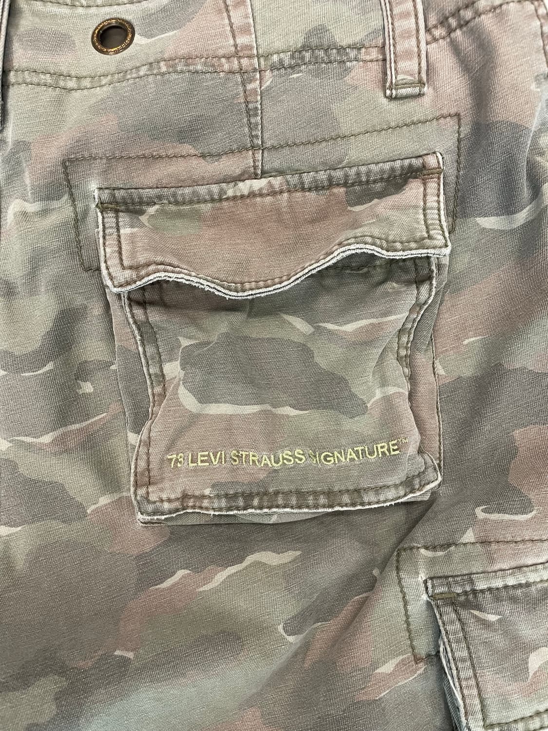 리바이스 카모플라쥬 카고팬츠 상품이미지4