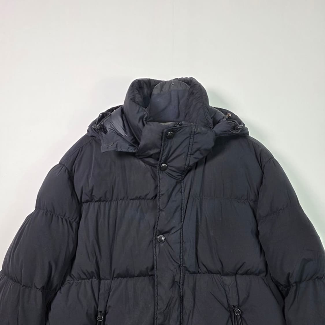 cp컴퍼니 나이크라 NYCRA 고글 후드 다운 패딩 블랙 L 상품이미지3