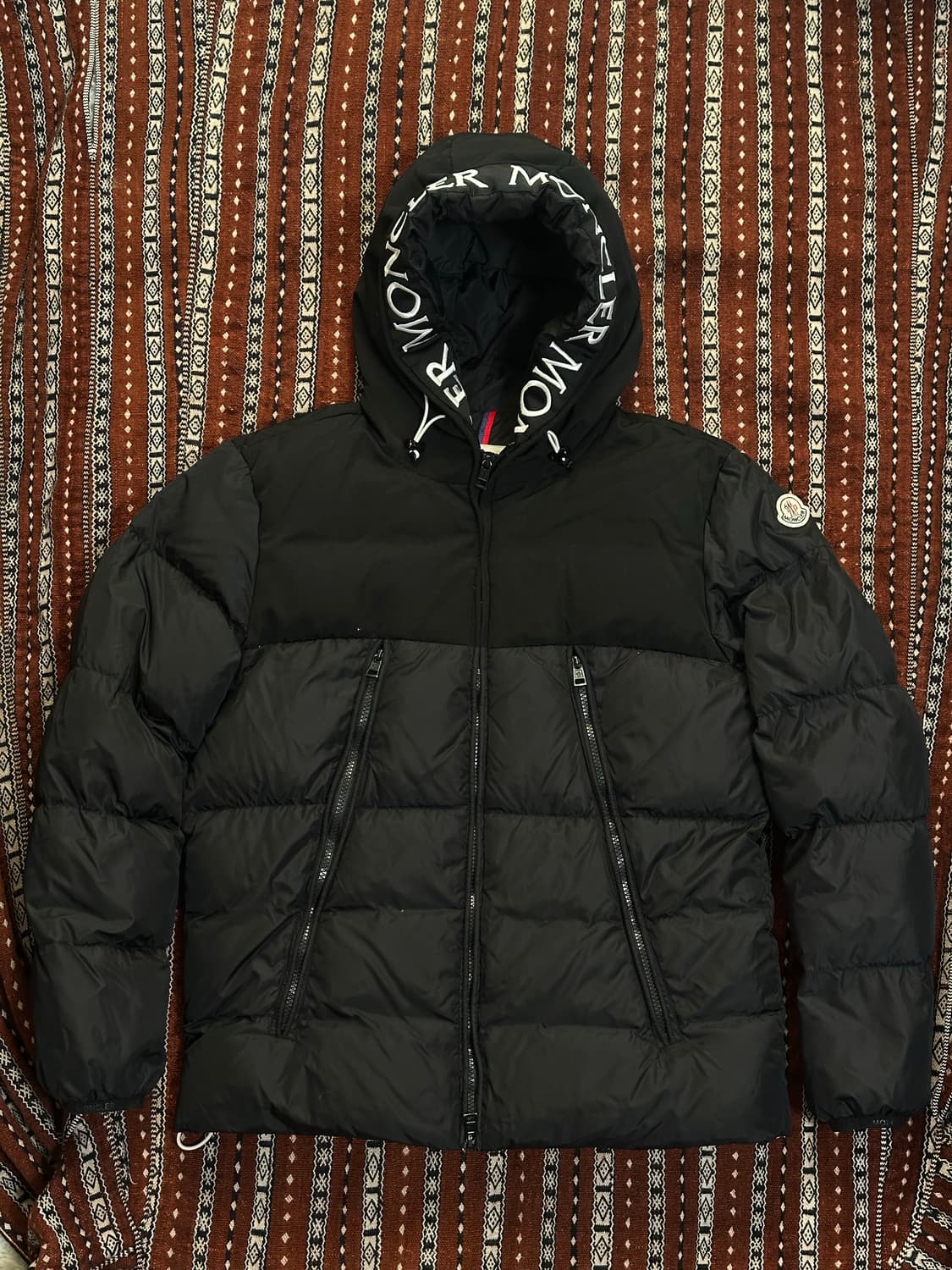 몽클레어 패딩 블랙  상품이미지2