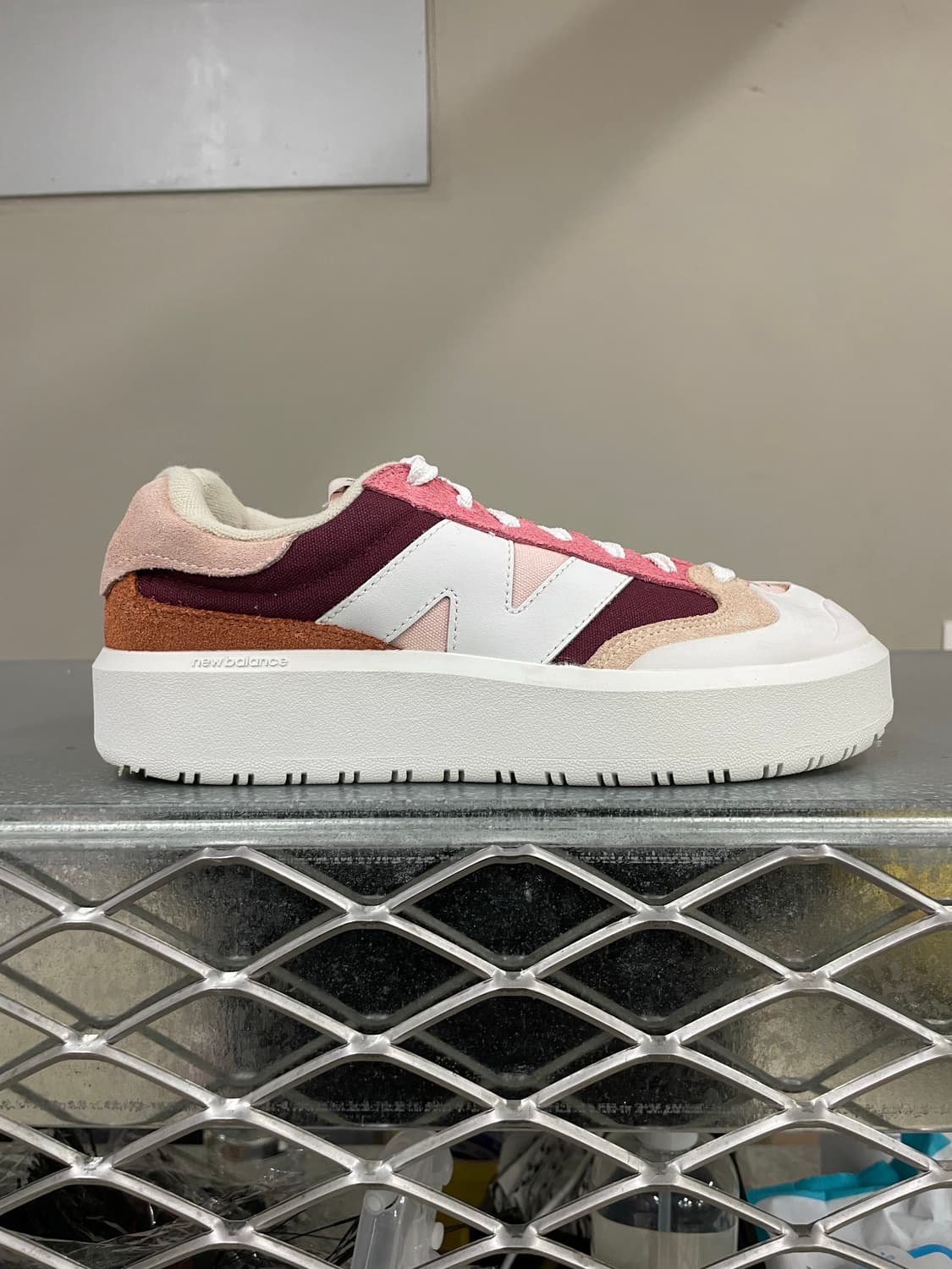 뉴발란스 302 버건디 핑크 헤이즈 245 상품이미지4