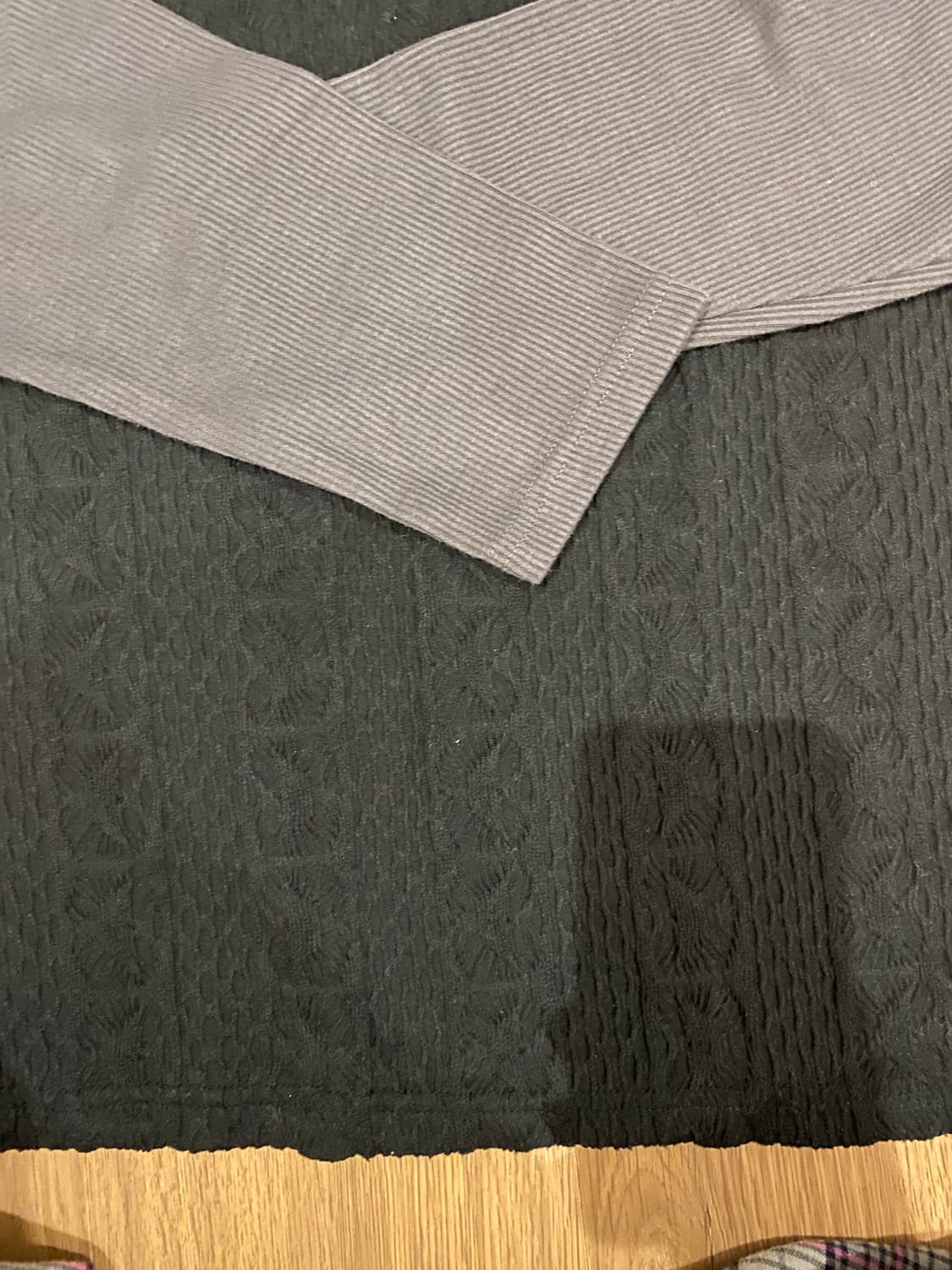 페스토 니트 티셔츠 상품이미지2