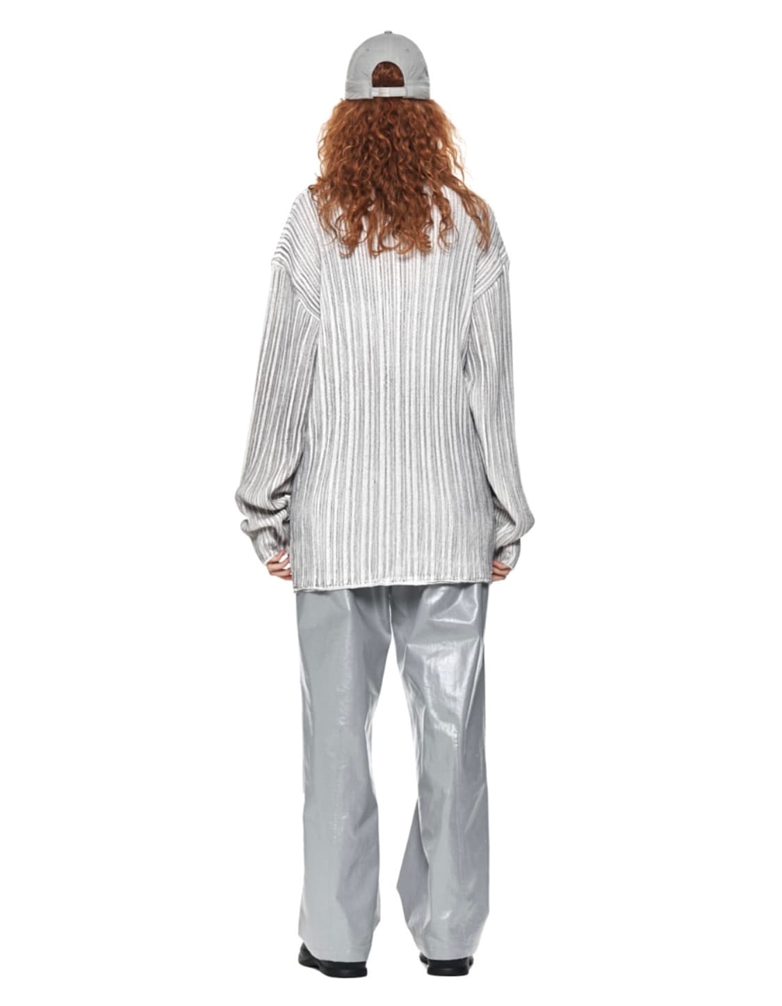 마뗑킴 스트라이프 프린티드 니트 풀오버 그레이 상품이미지2