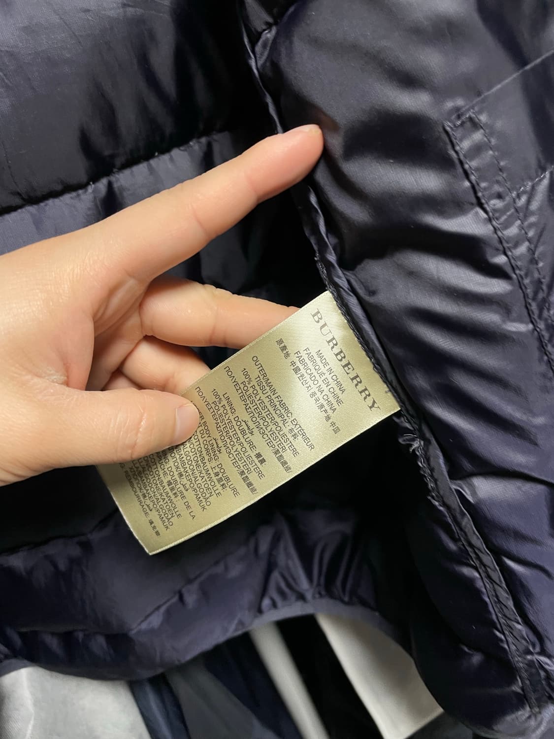 [XL사이즈] 버버리 경량 구스다운 패딩 자켓 네이비 상품이미지8