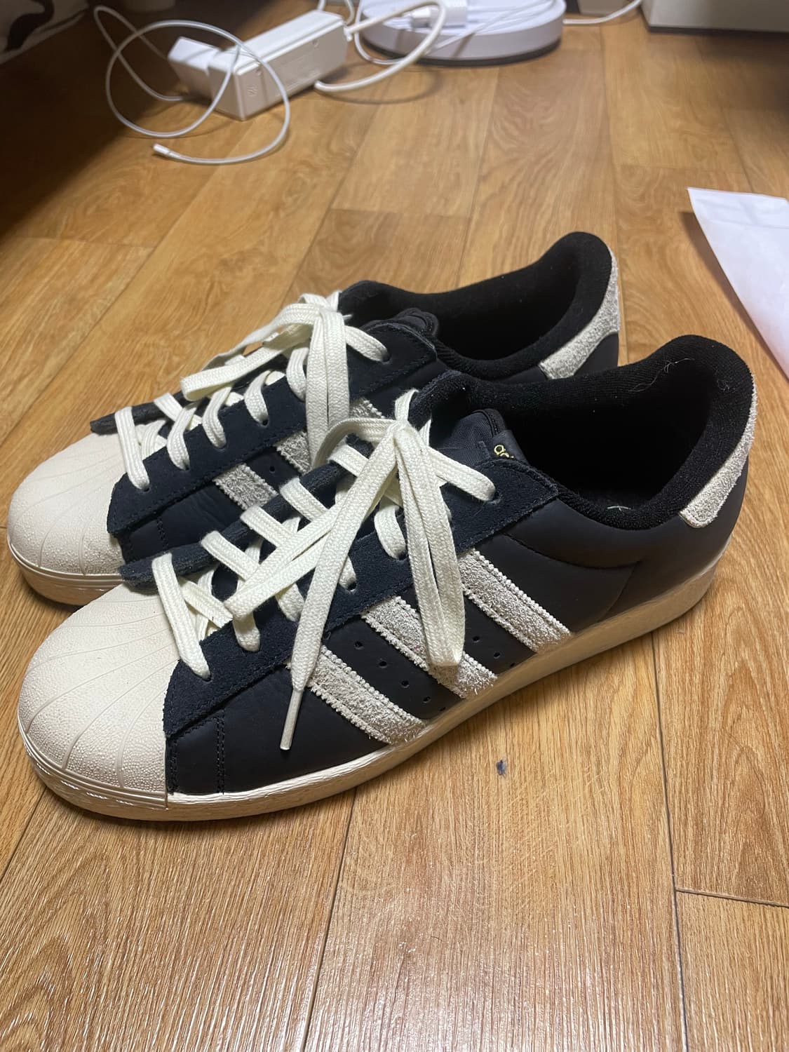 아디다스 슈퍼스타 82 블랙 화이트 280 상품이미지1