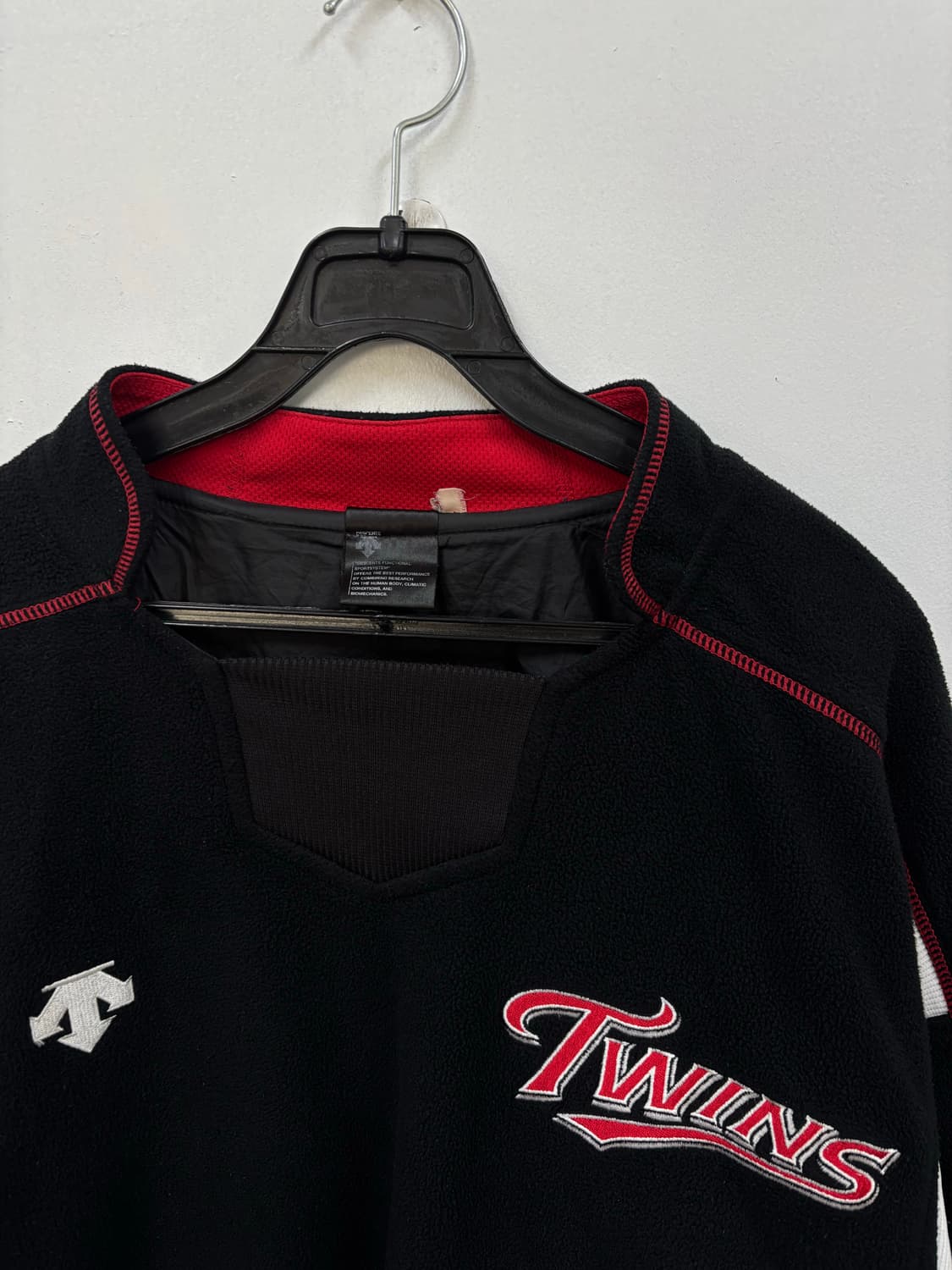 데상트 트윈스 후리스 웜업 상품이미지3