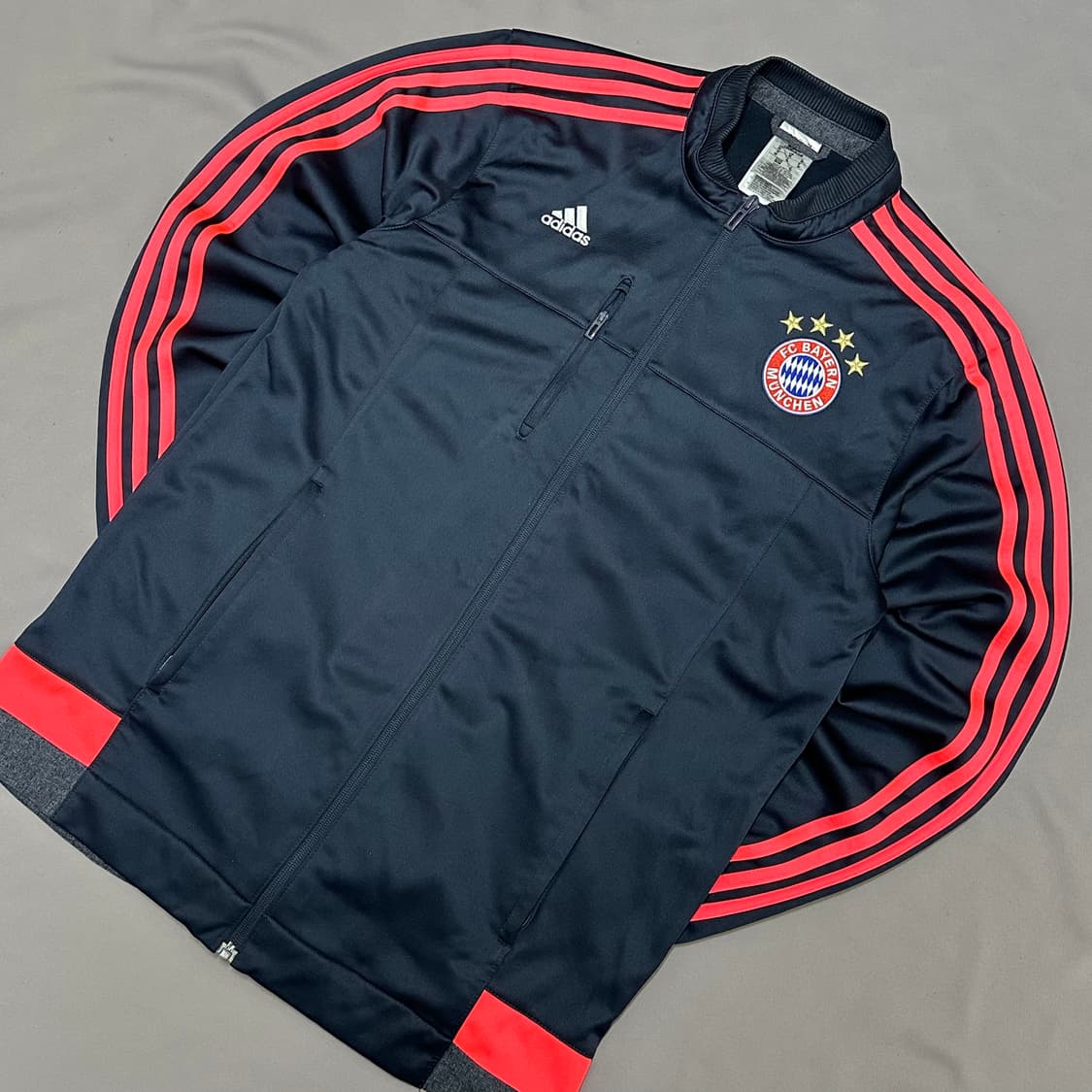 아디다스 바이에른뮌헨 핫핑크라인 빈티지 져지 M 상품이미지3