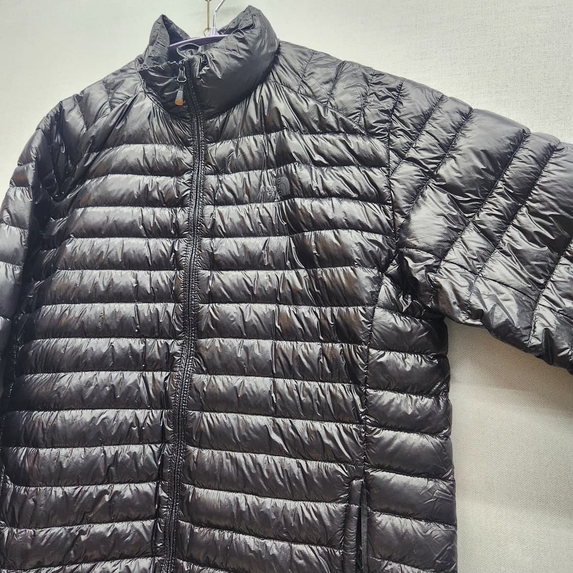 노스페이스 초 경량 구스다운 스트링 패딩 L 상품이미지2