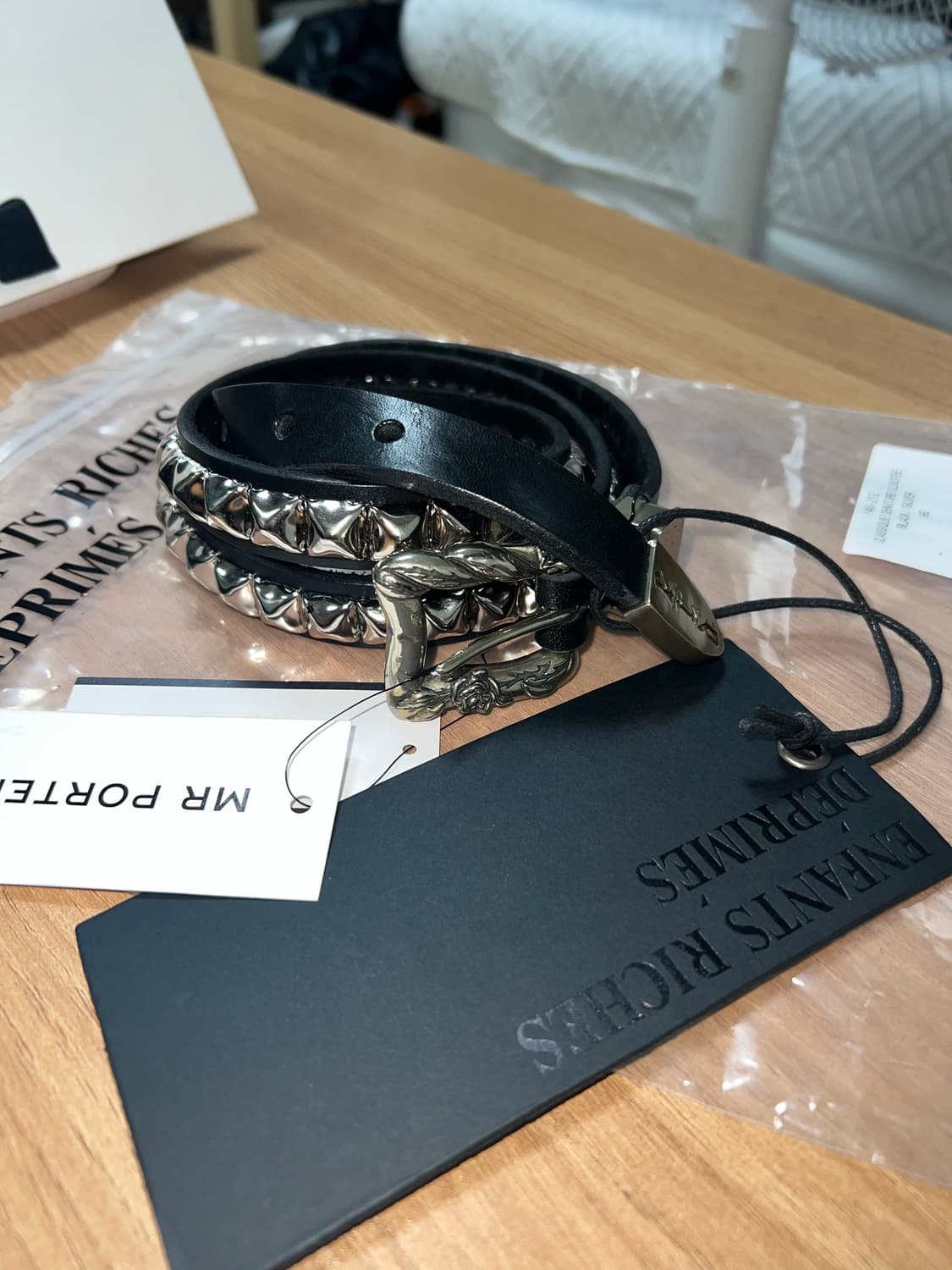 [새상품] ERD CLASSIQUE CEINTURE CLOUTÉE 95 상품이미지2