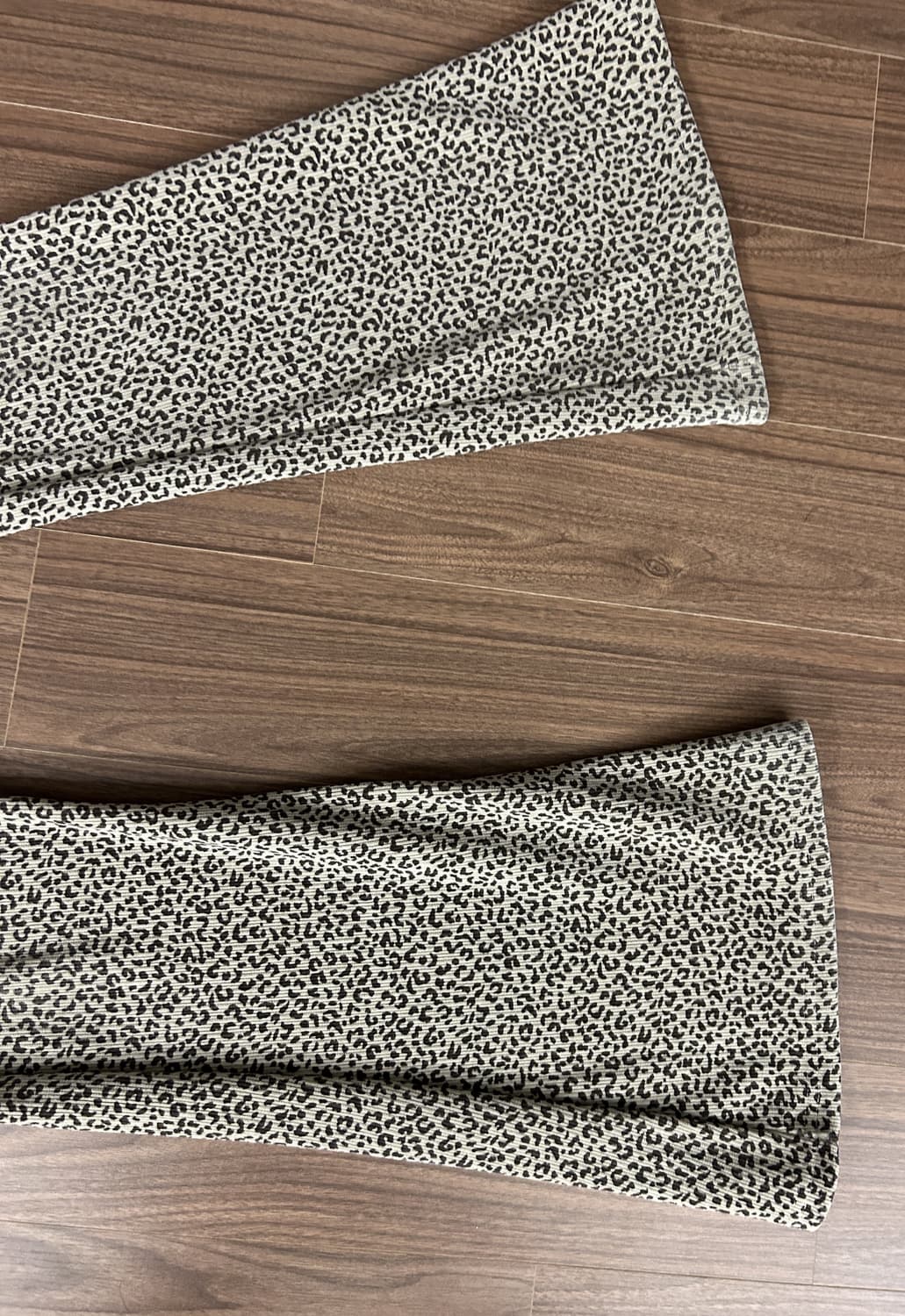 블랙업 호피부츠컷 팬츠 상품이미지3