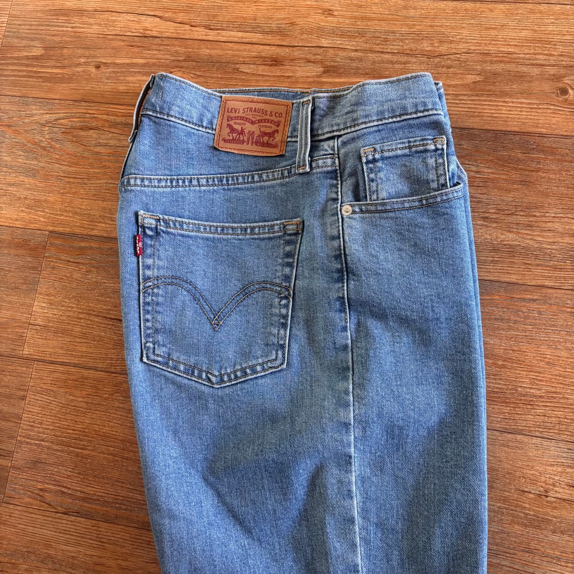 리바이스 27 하이웨이스트 테이퍼 데님 청바지 스판 정품 상품이미지8