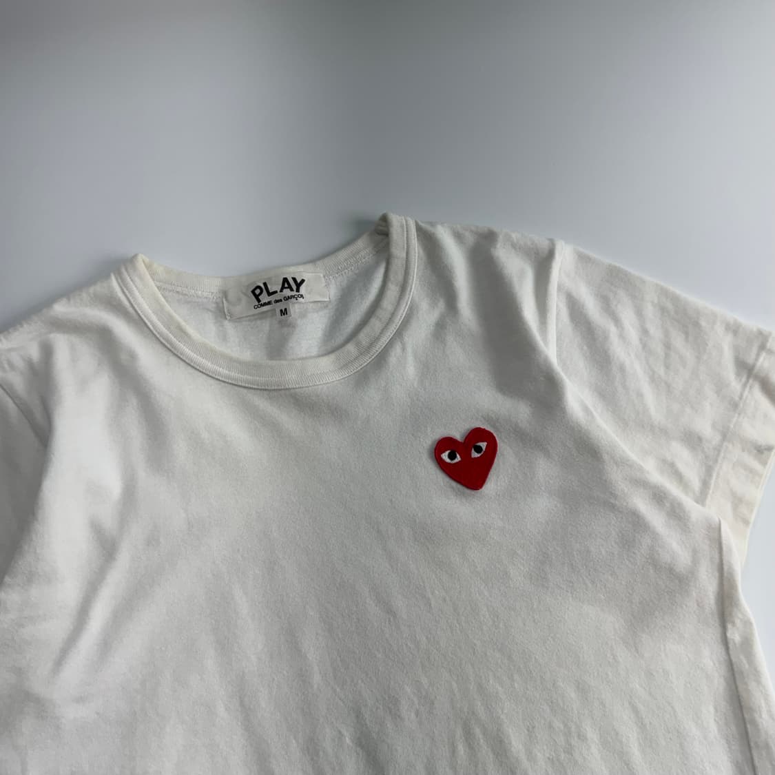 Comme des garcons 꼼데가르송 레드하트 와펜 반팔 상품이미지4