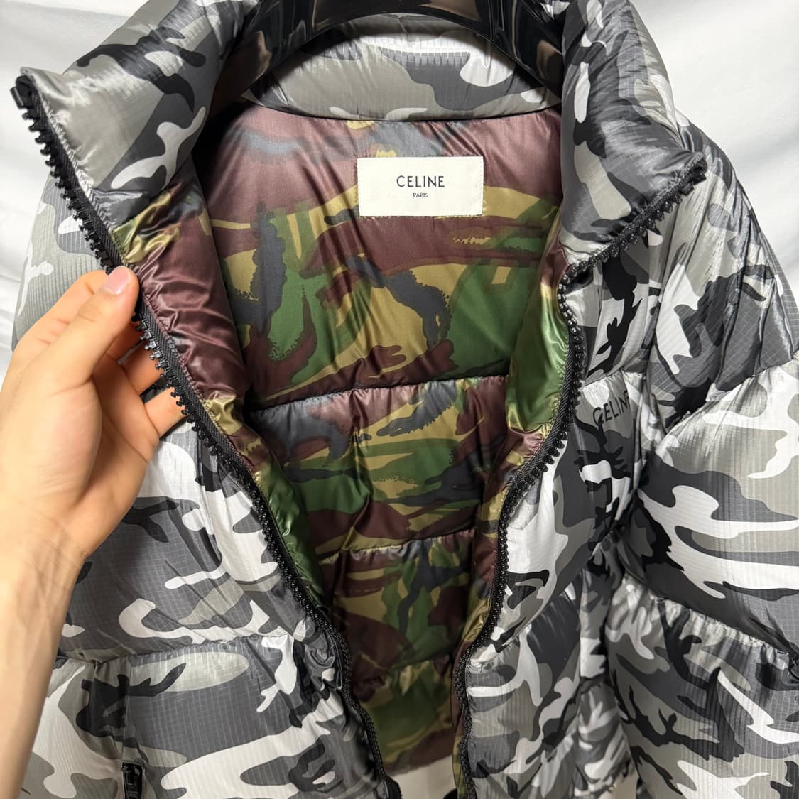 [S+급/48] 셀린느 카모플라쥬 백로고 패딩 풀구성 상품이미지6