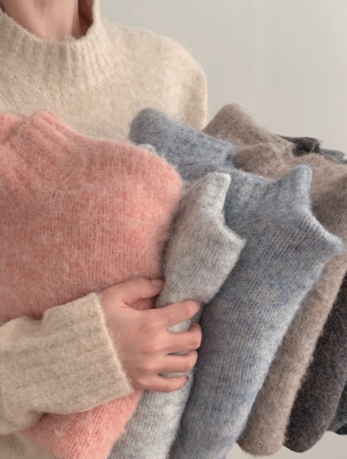 (미개봉, 새상품) 슬로우앤드 피치무드 하프 터틀넥 니트 - 피치핑크 색 상품이미지2