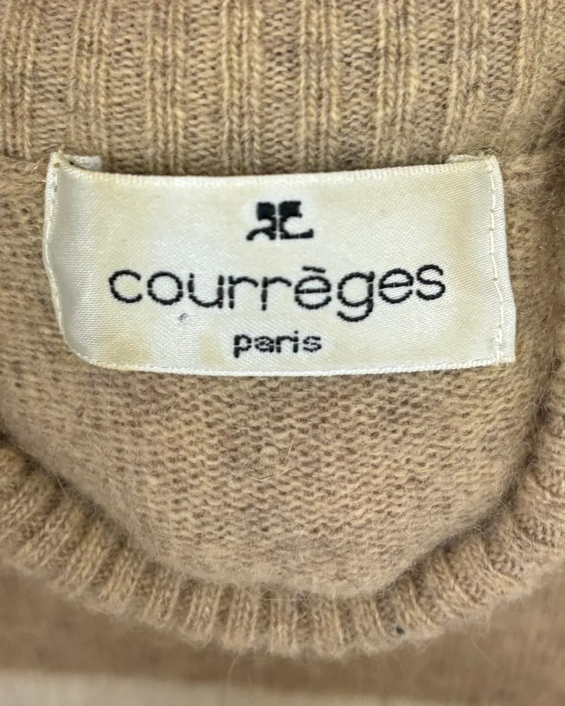 꾸레쥬 로고 하이넥 니트 스웨터 상품이미지7