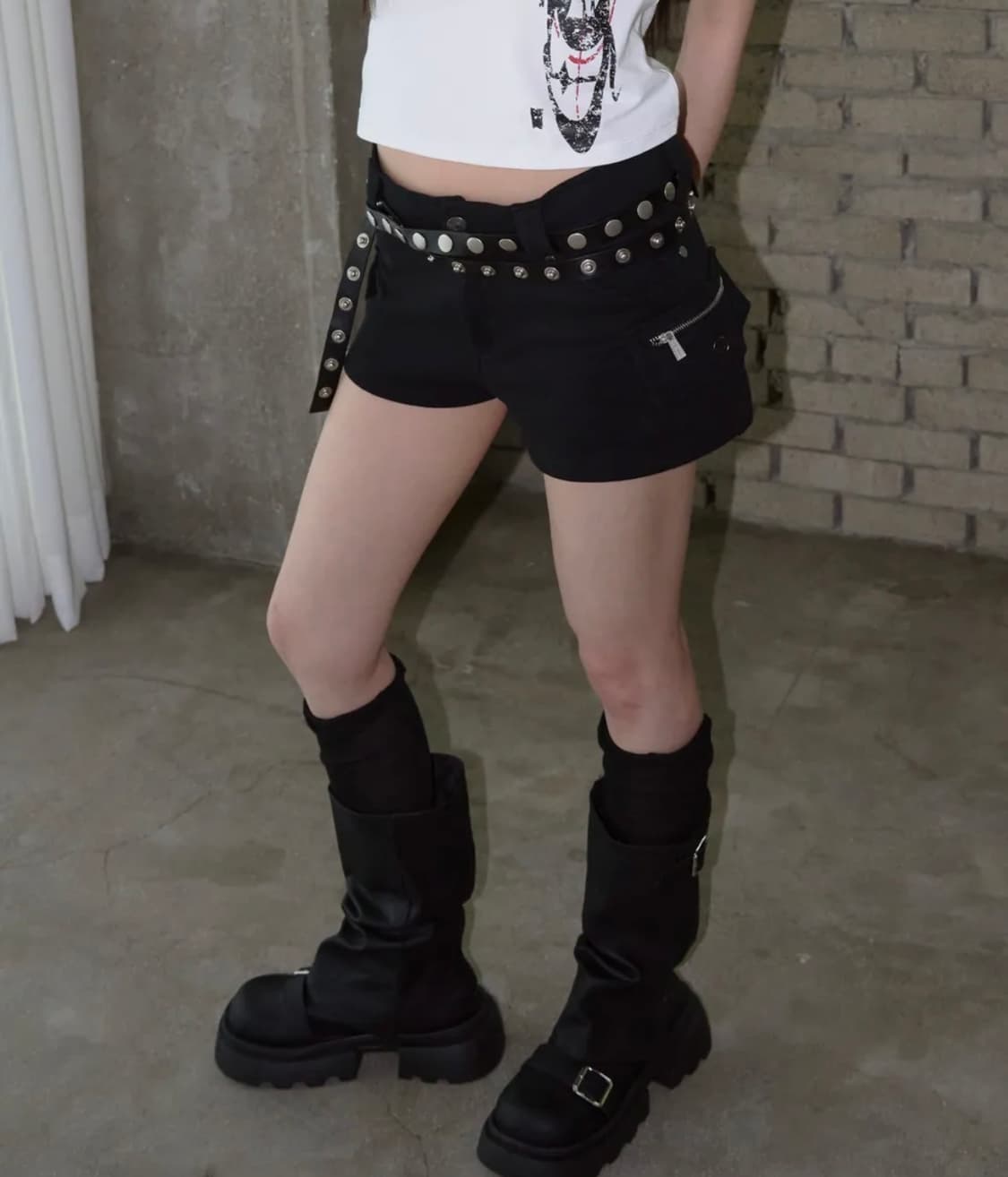 [M] 프렌다 SIDE POCKET SHORTS BLACK 상품이미지1