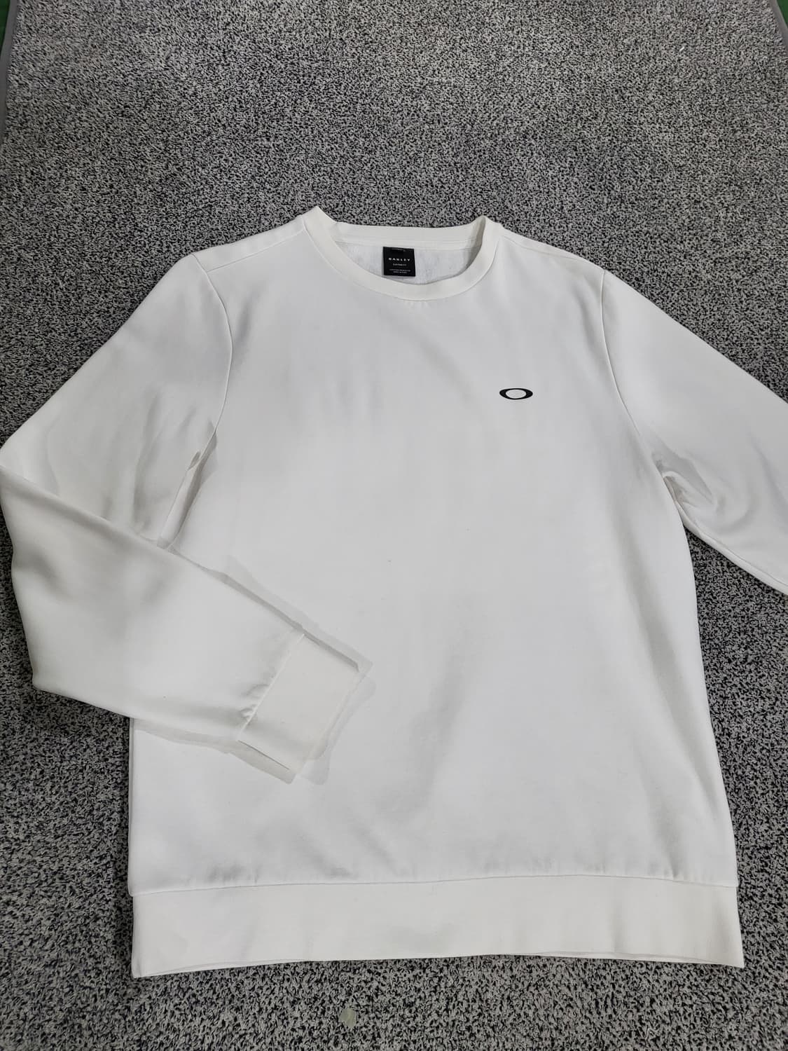 오클리 화이트 맨투맨 상품이미지1