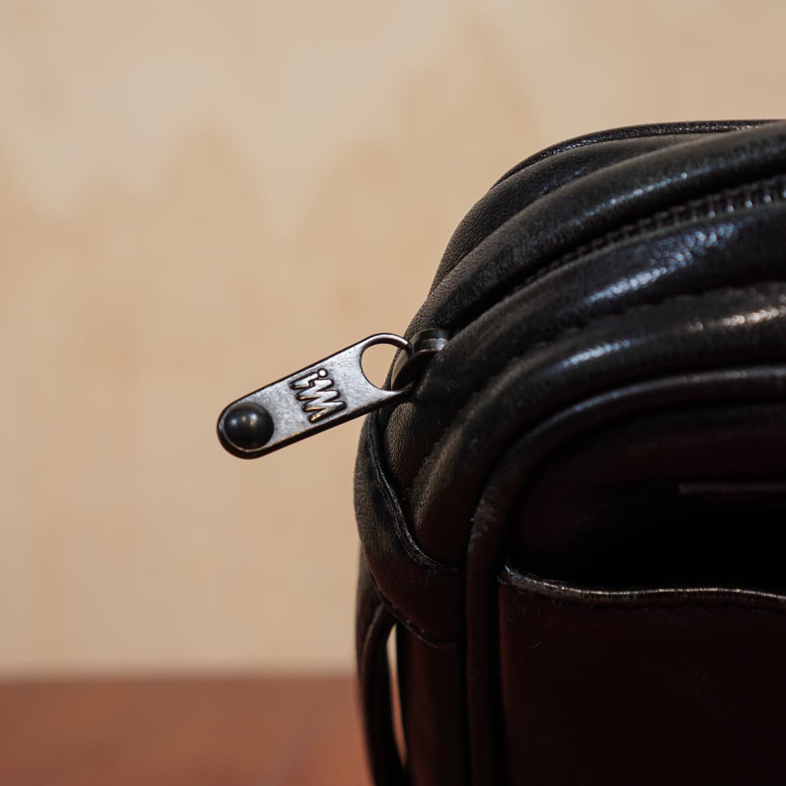 이세이미야케 빈티지 레더 파우치 백 상품이미지6