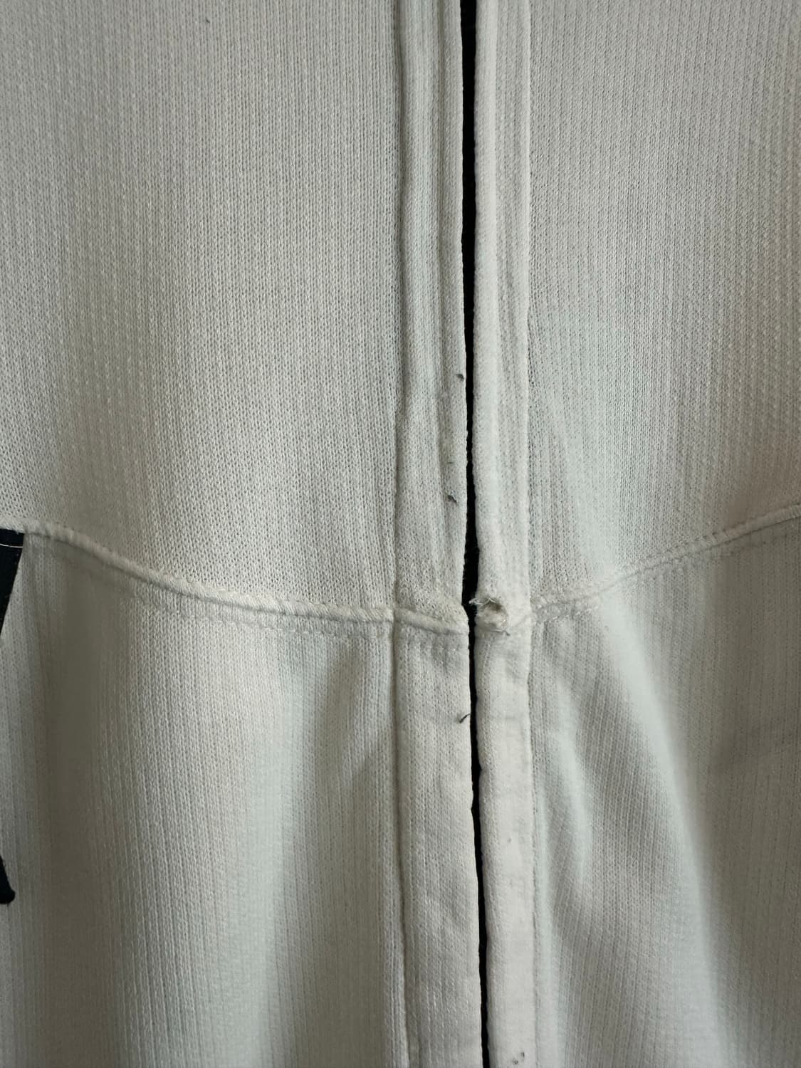 CP컴퍼니 짚업 자켓 아이보리 95 정품 상품이미지5