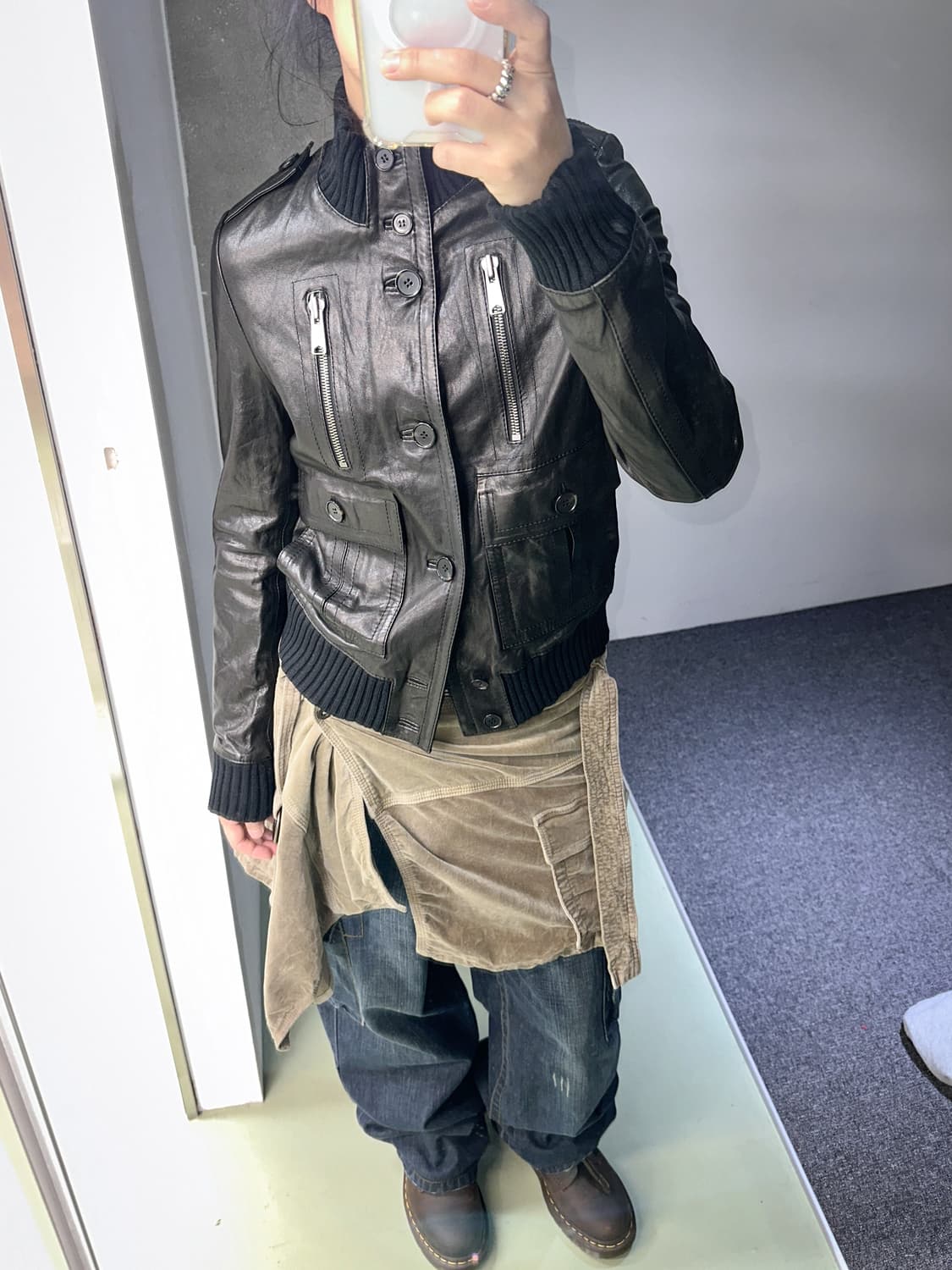 black pocket leather jacket 상품이미지5