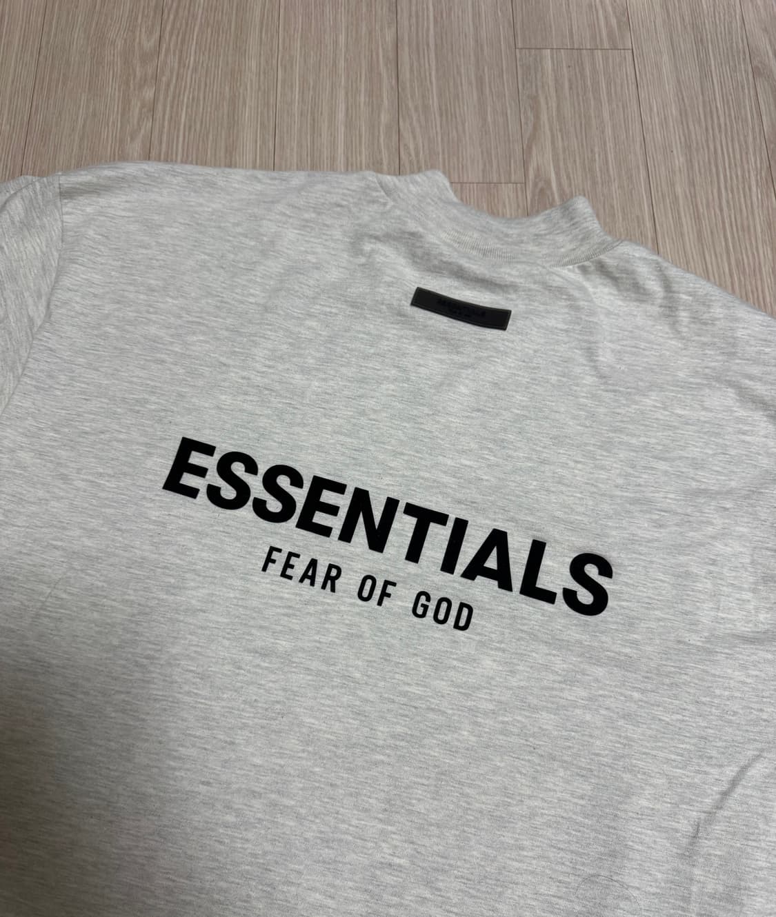 에센셜 라이트오트밀 롱슬리브 M사이즈 상품이미지2
