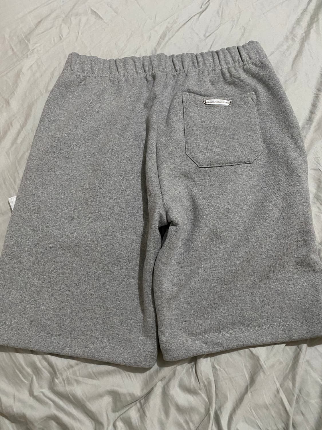 [L] 크롬하츠 트리플 크로스 레더 패치 페이퍼잼 스웨트  숏팬츠 반바지 상품이미지4