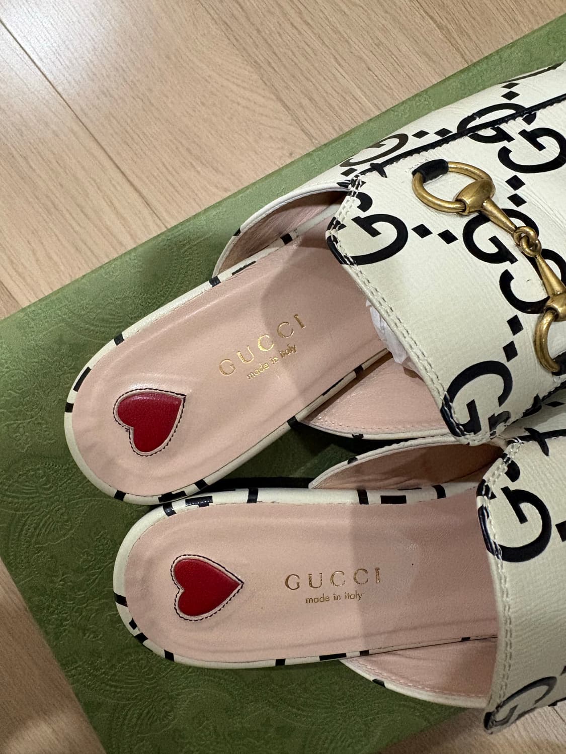 구찌 프린스타운GG 가죽블로퍼 상품이미지3