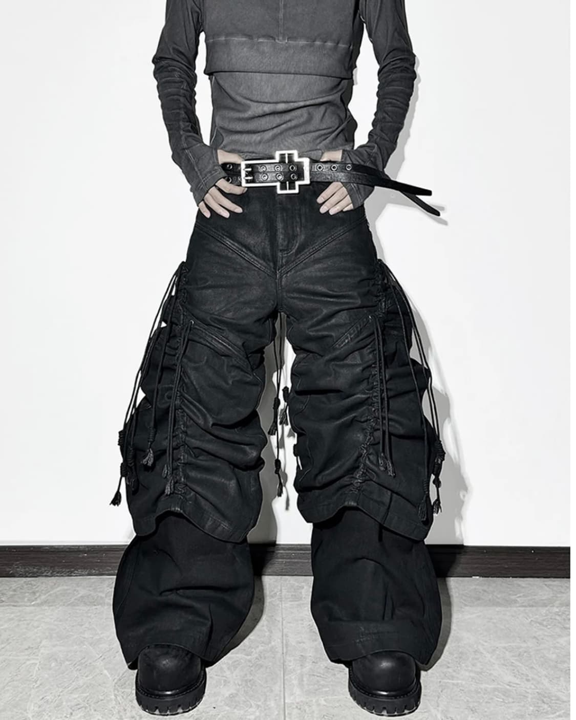 Waxed Draw String Baggy Pants 상품이미지1