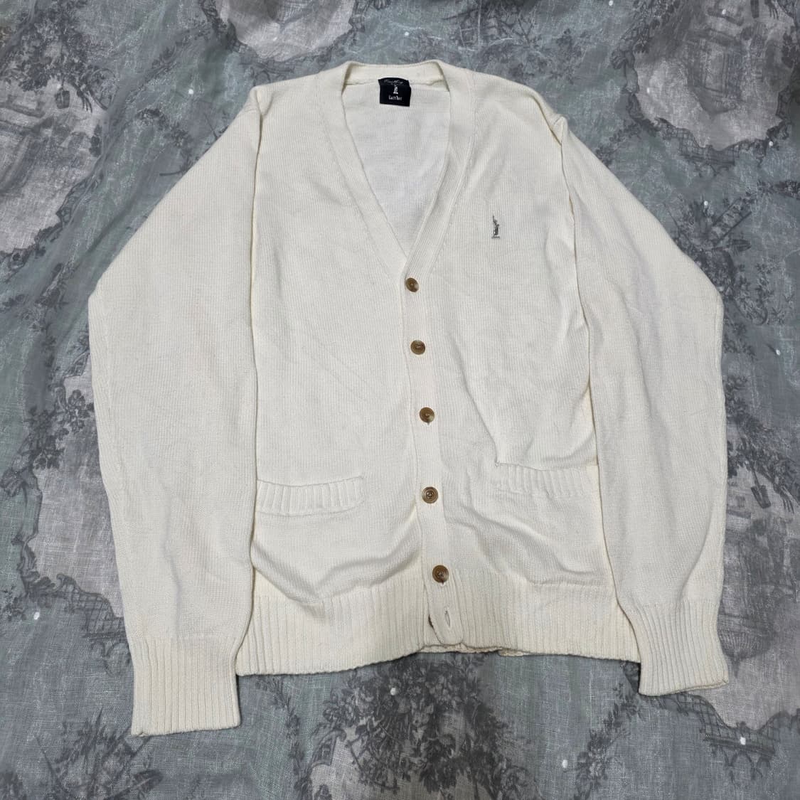 이스트보이 실버 로고 아방 화이트 가디건 갸루일브히메갸루 상품이미지1