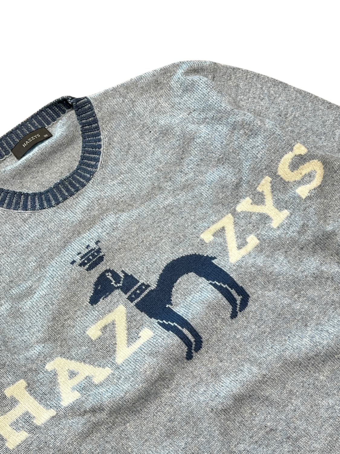 헤지스 빅로고 울니트 100 블루 상품이미지2