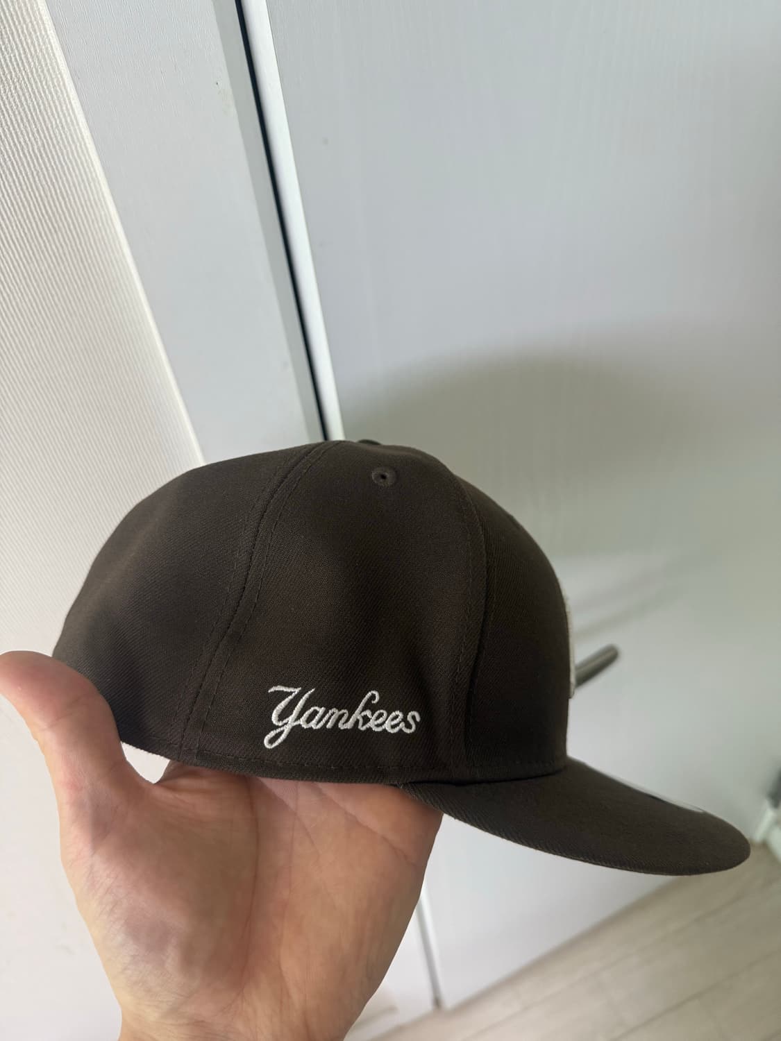뉴에라 59fifty 뉴욕양키스 월넛 브라운 712 상품이미지3