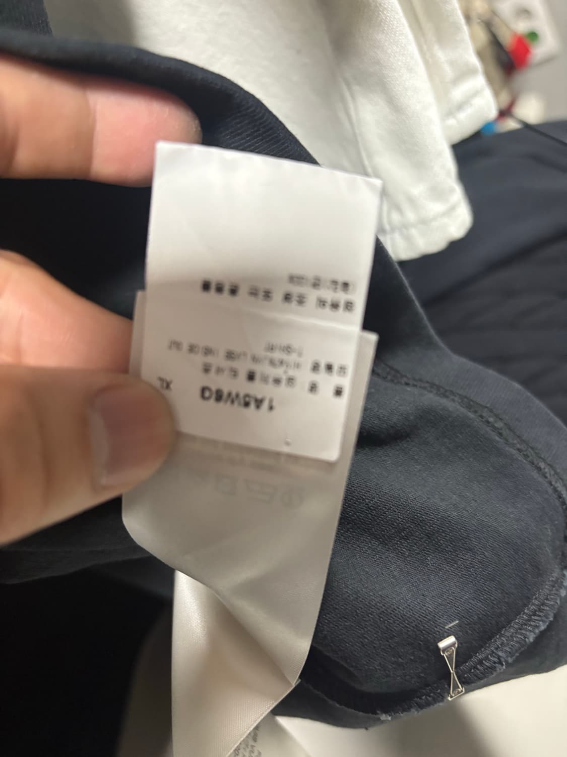 루이비통 스테이플 에디션 반팔 티셔츠 백화점판 상품이미지8