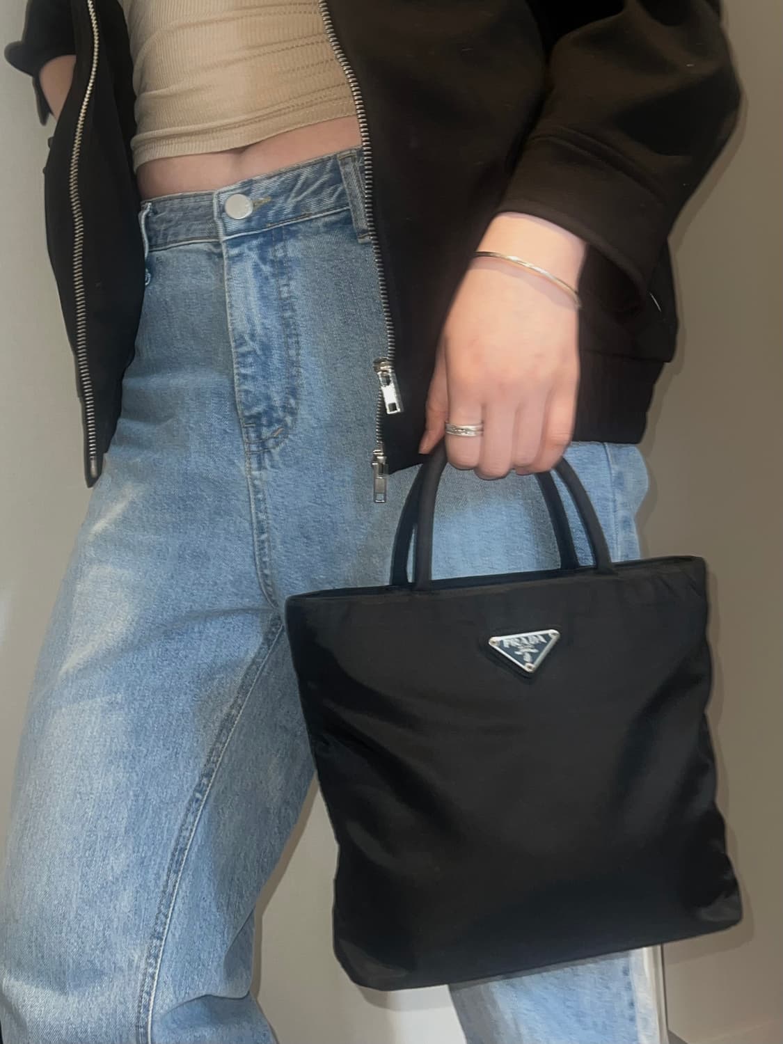 프라다 나일론 토트백 상품이미지2