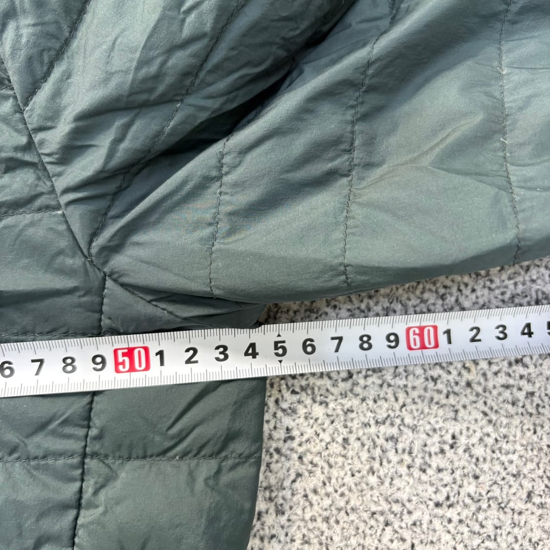 실측확인 유니클로 브이넥 경량 패딩 0428J 상품이미지7