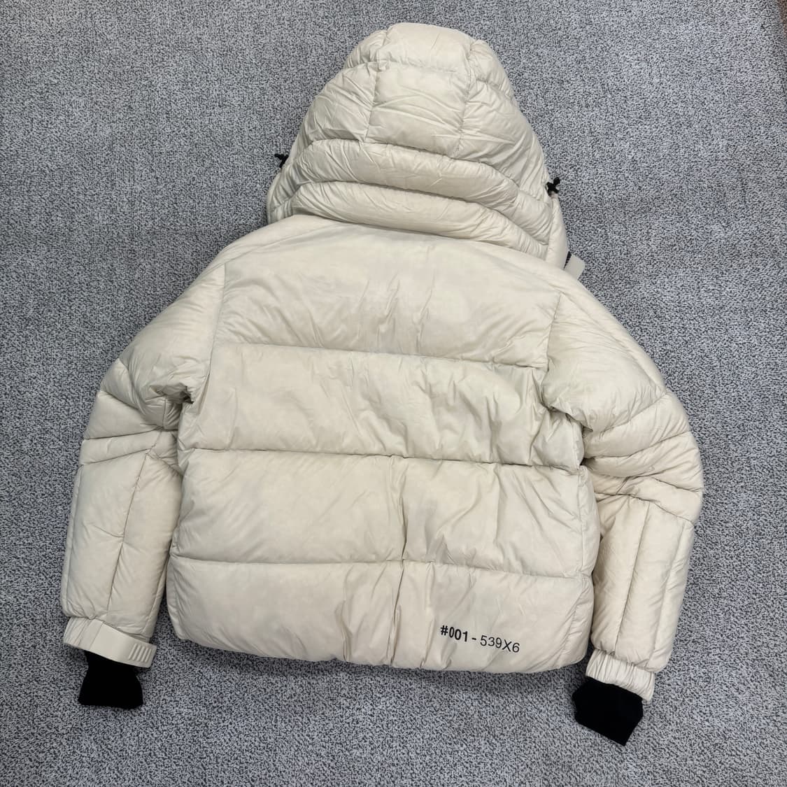 몽클레어 그레노블 세르페리 다운 자켓  상품이미지2
