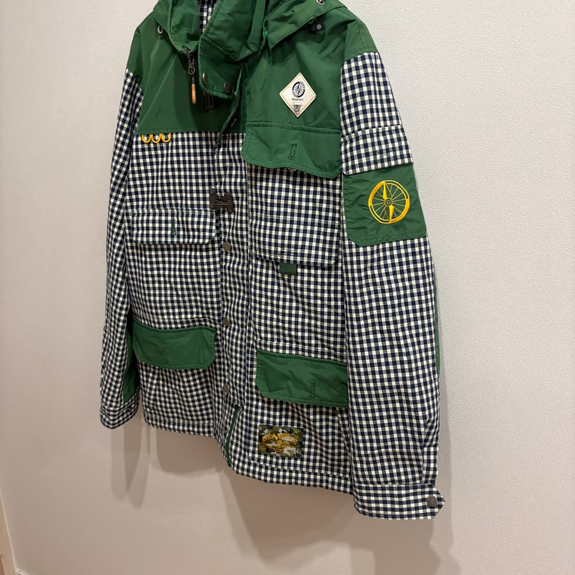 빈폴 아웃도어 체크 배색 후드 자켓 95 상품이미지2