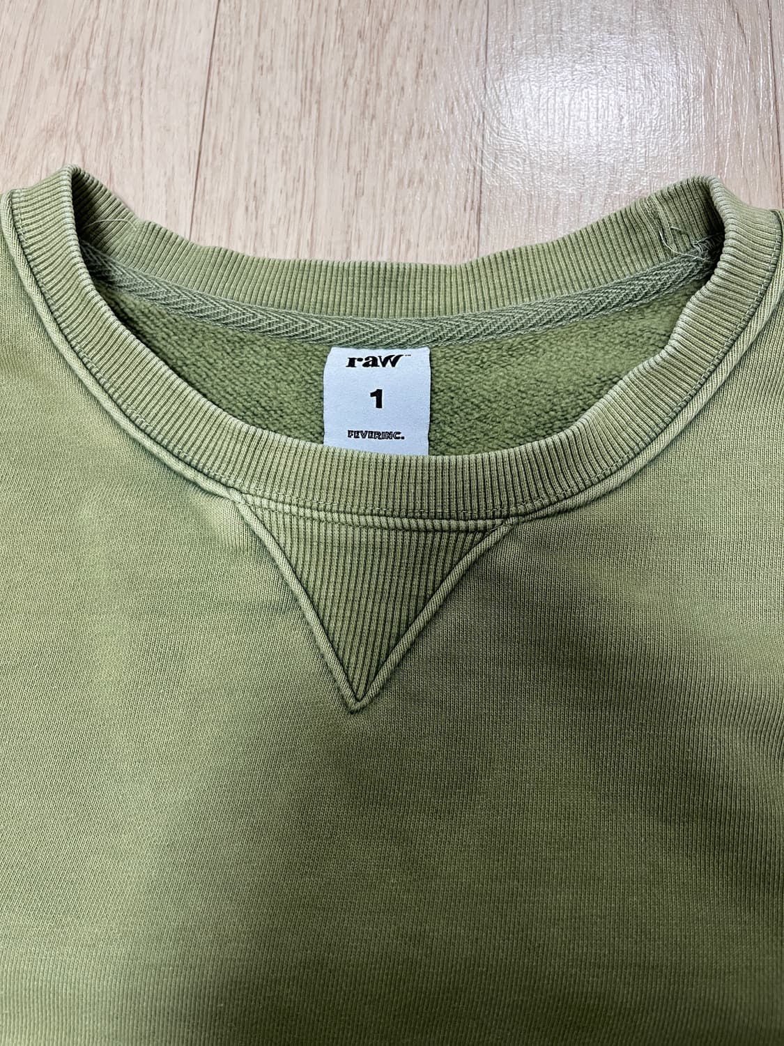 [1] 블라인드파일즈 스웻셔츠 세이지그린 상품이미지3