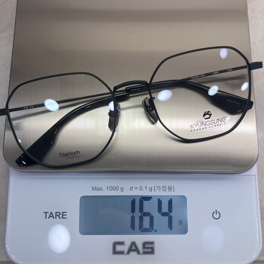 D04 경성 京城 1981 무광 블랙 다각 스퀘어 메탈테 안경 상품이미지8