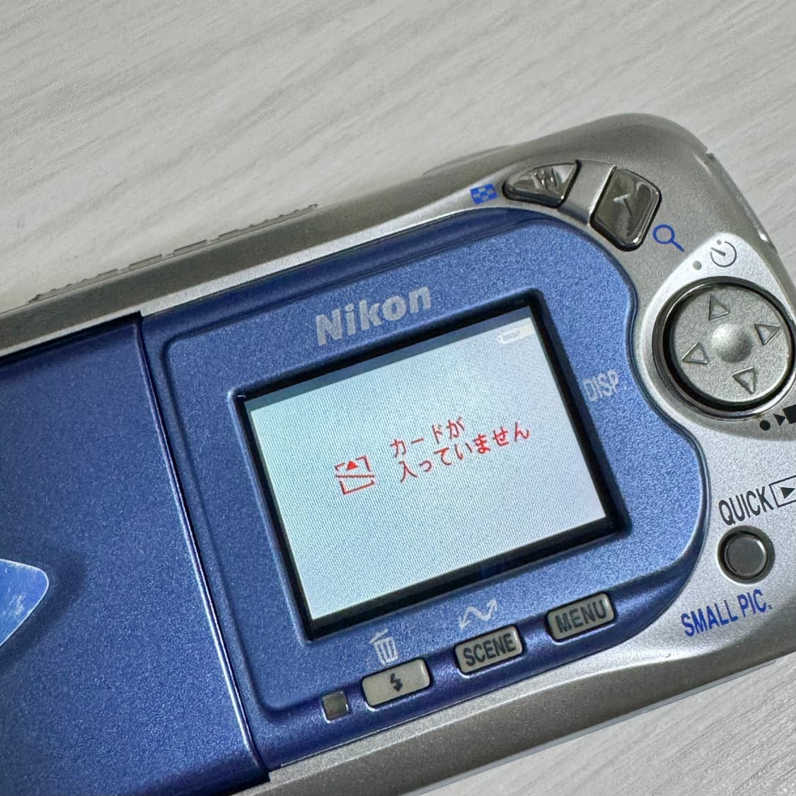 니콘 쿨픽스 2500 디카 황조지 르세라핌 홍은채 nikon y2k 상품이미지7