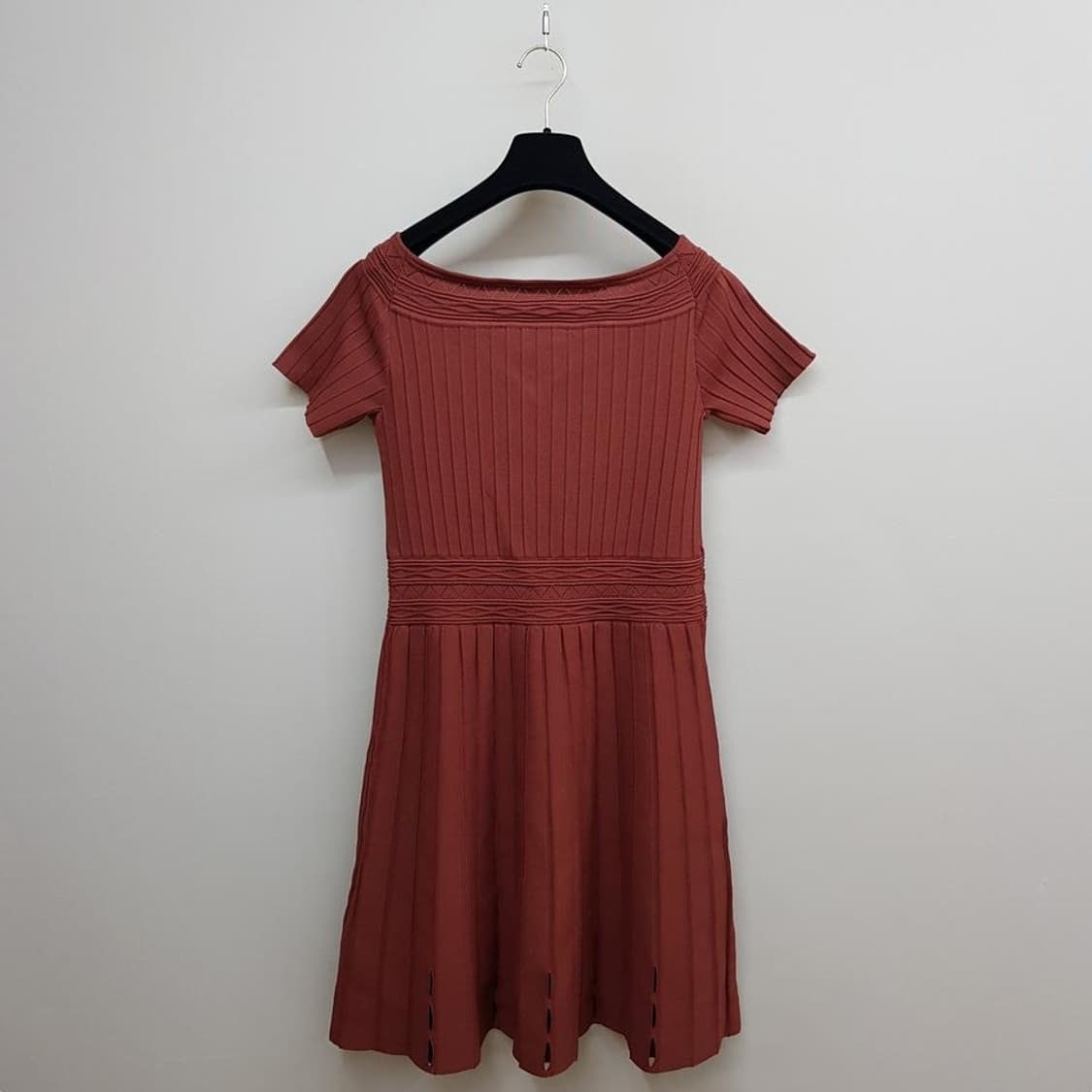 산드로 Sandro 리브 니트 플레어 원피스 40사이즈 상품이미지5