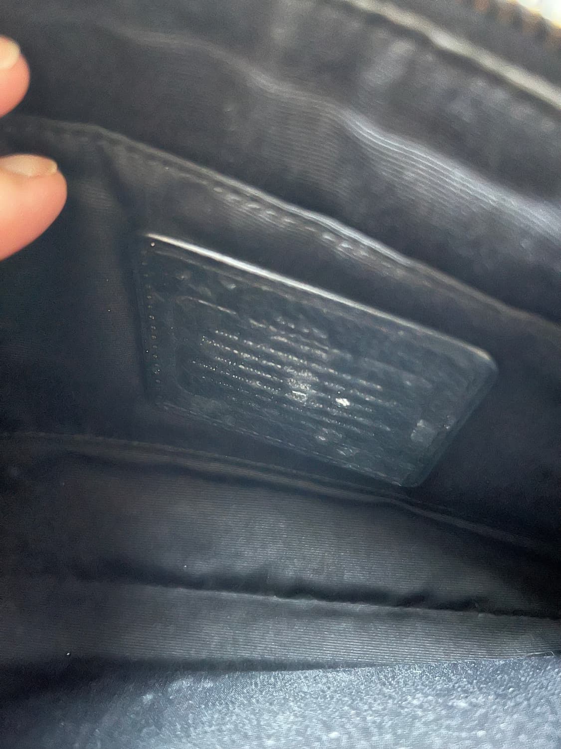 코치 미니 크로스백 상품이미지8