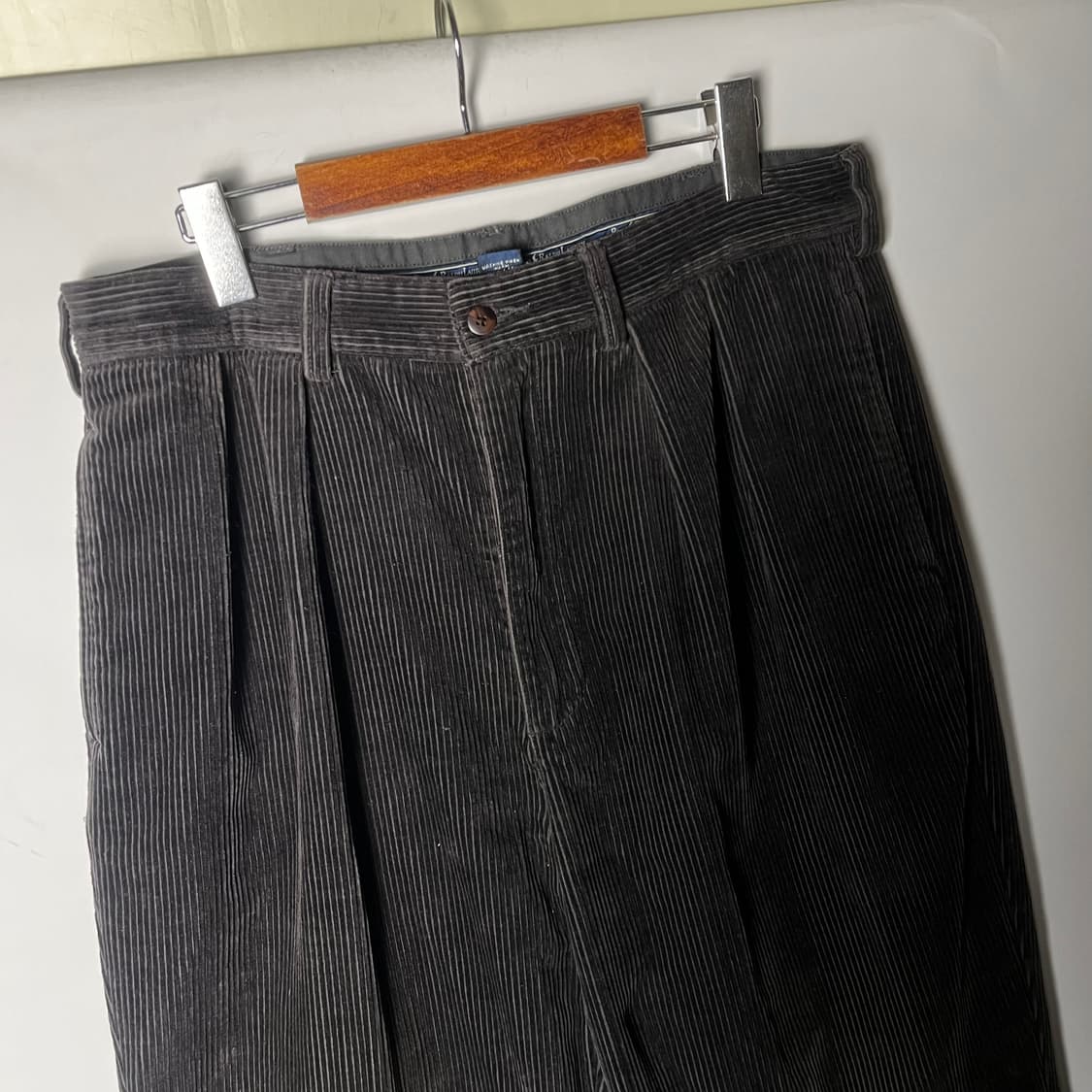 [Polo] 폴로랄프로렌 투턱 코듀로이 팬츠 상품이미지3