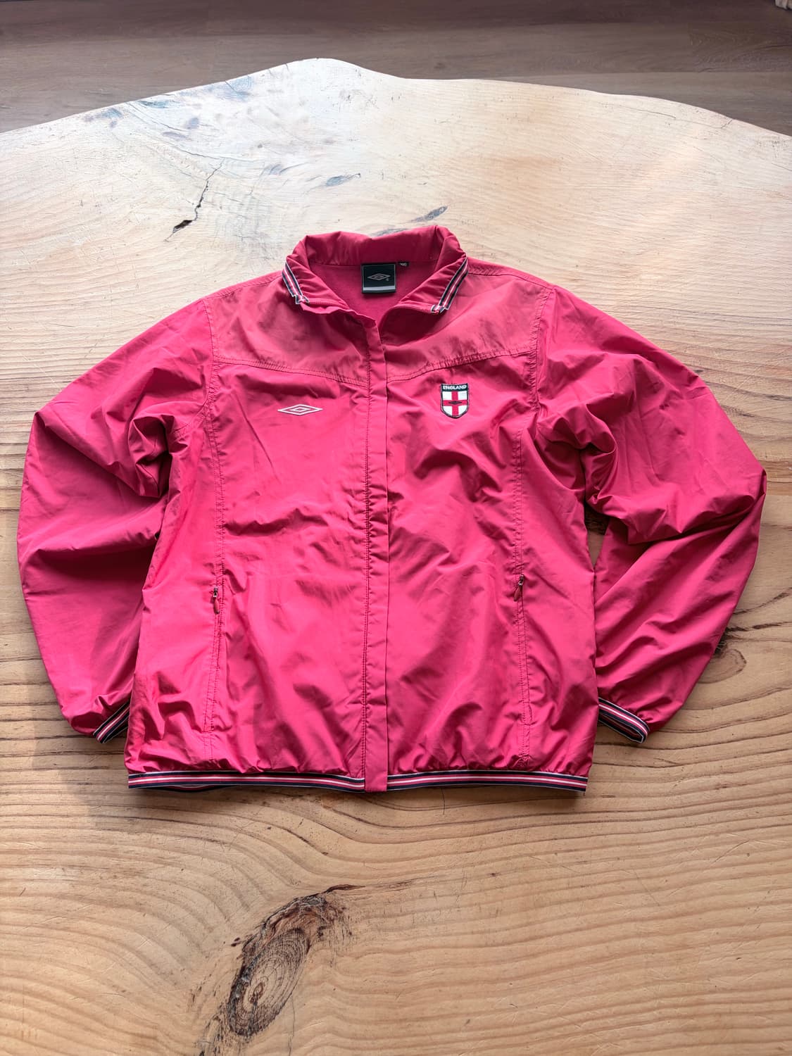 04 06 잉글랜드 트레이닝 바람막이 상품이미지1