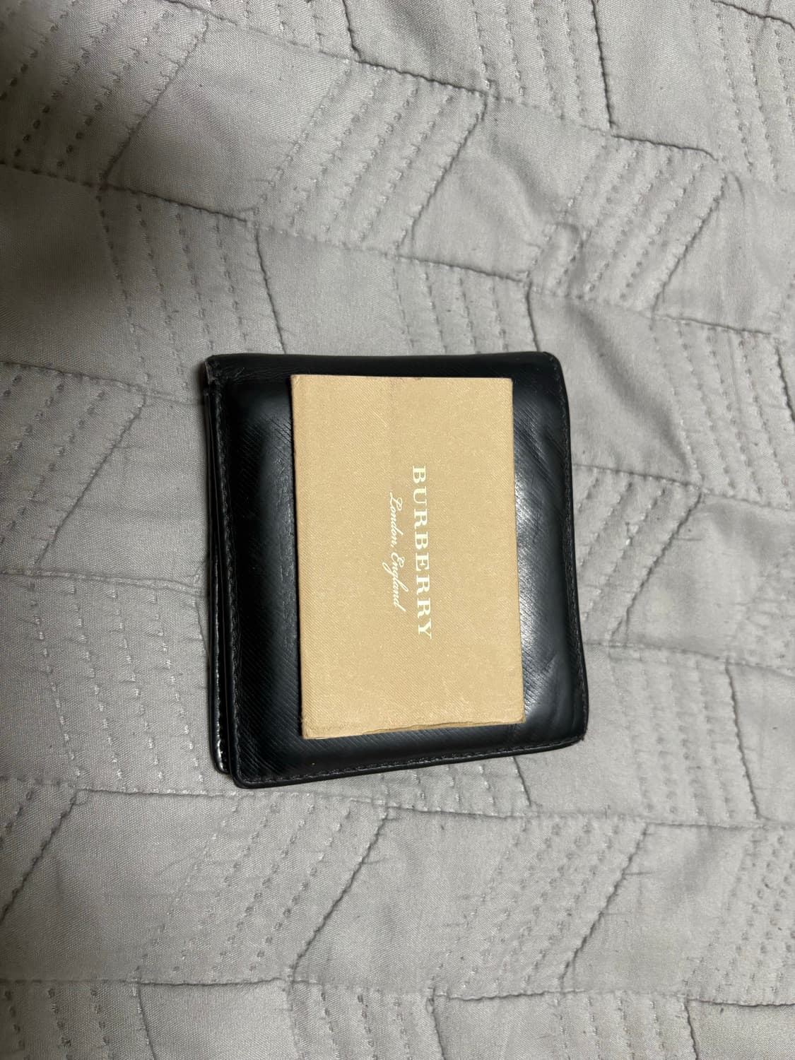 버버리 가죽지갑  상품이미지1