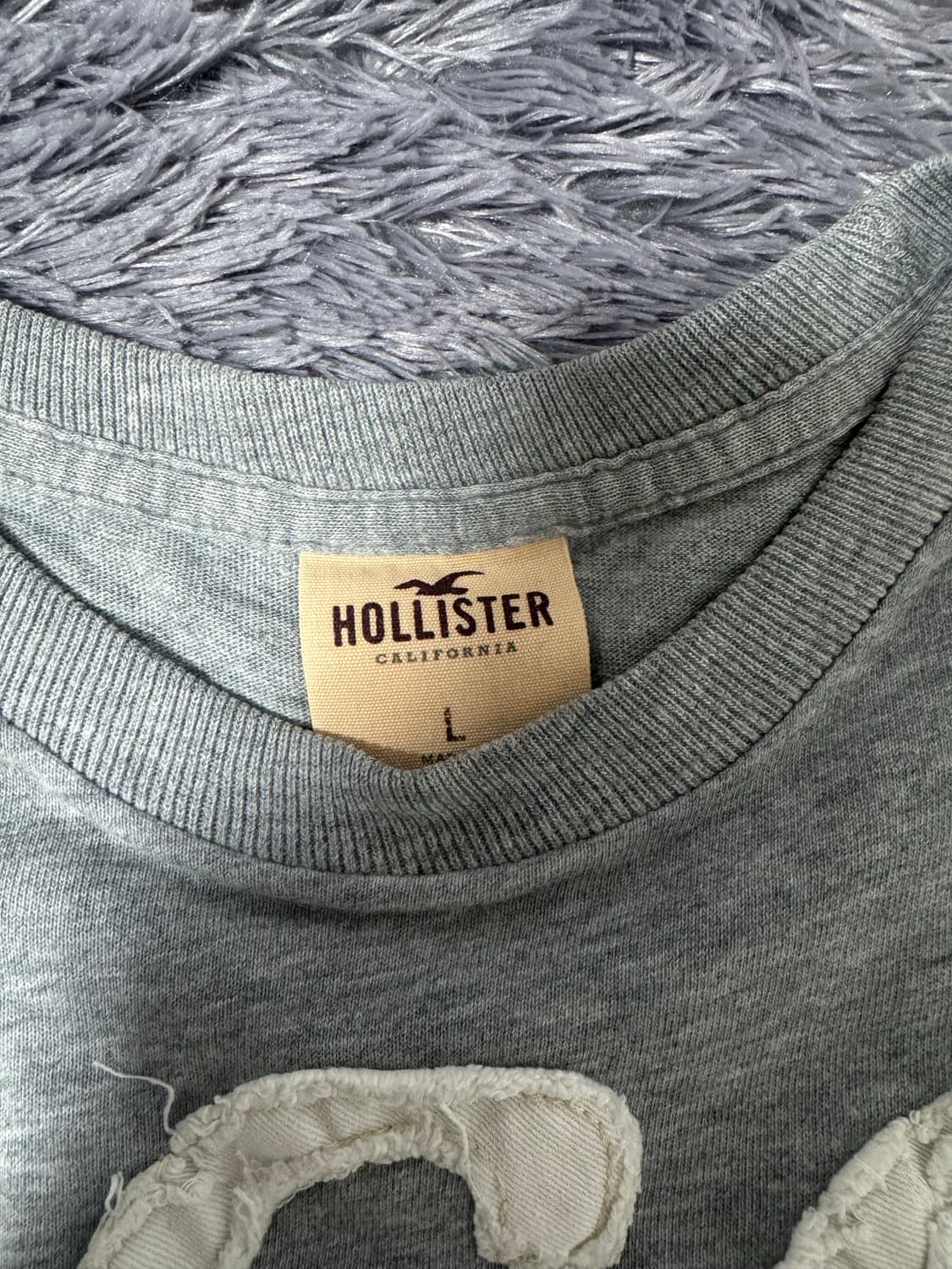 홀리스터 입체자수 고급 반팔티 상품이미지3