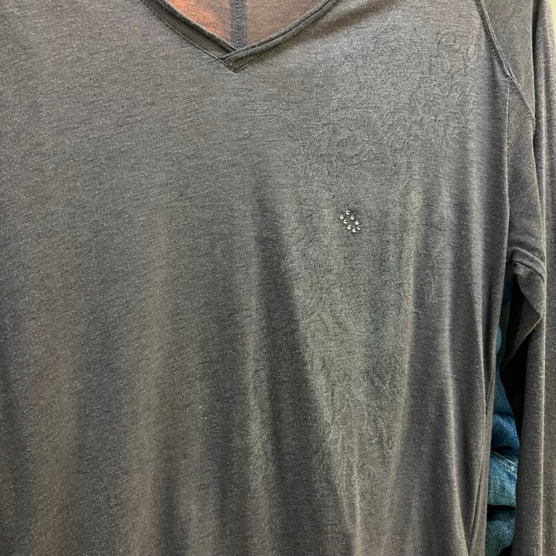 토네이도 마트 브이넥 롱슬리브 M 상품이미지4