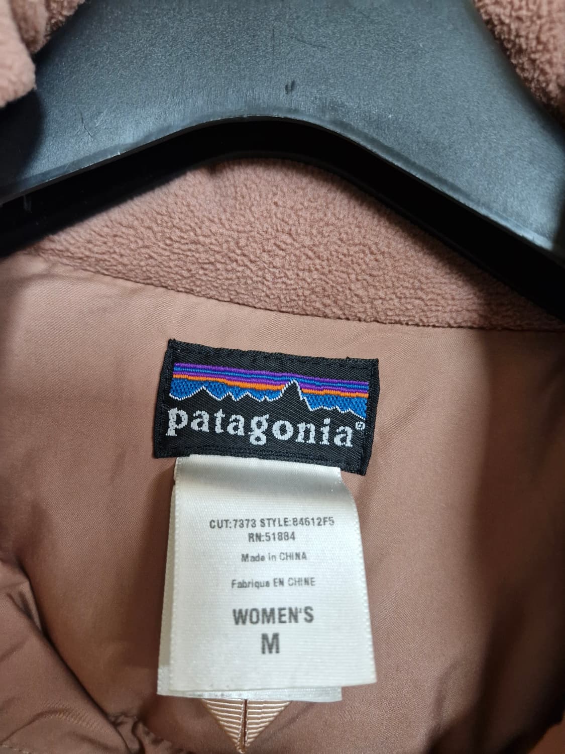 파타고니아 여성 패딩  상품이미지4