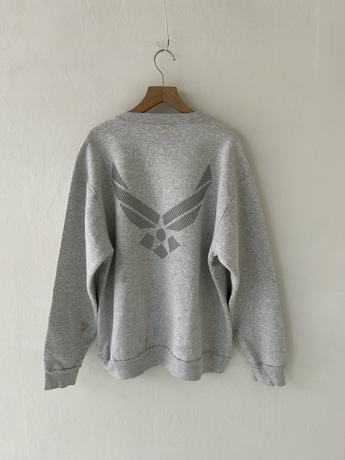 90's U.S Airforce Sweatshirt. 상품이미지10