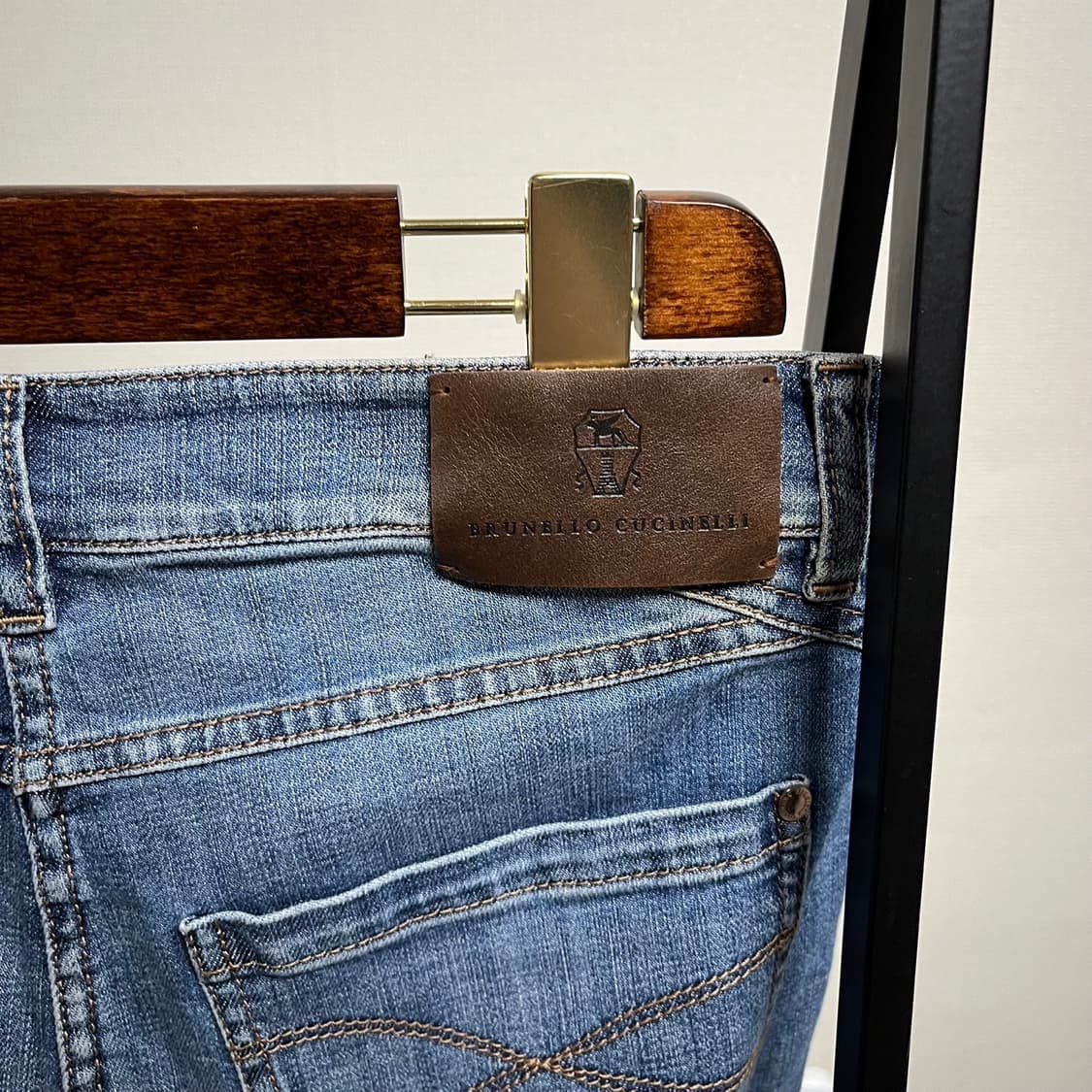 정품 38) 브루넬로 쿠치넬리 부츠컷 데님 청바지 상품이미지3