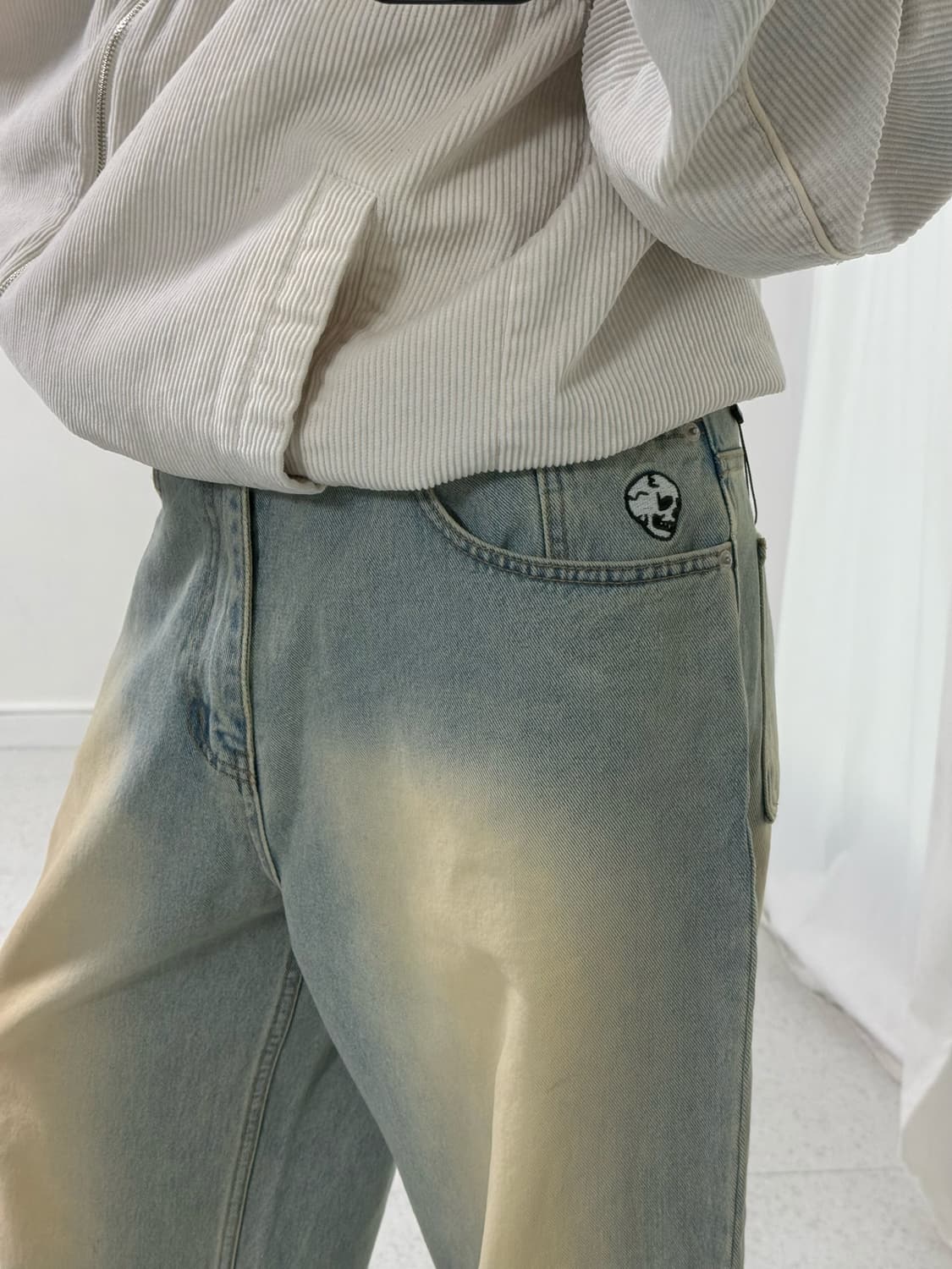 위캔더스 워시드 스컬 데님팬츠 상품이미지5